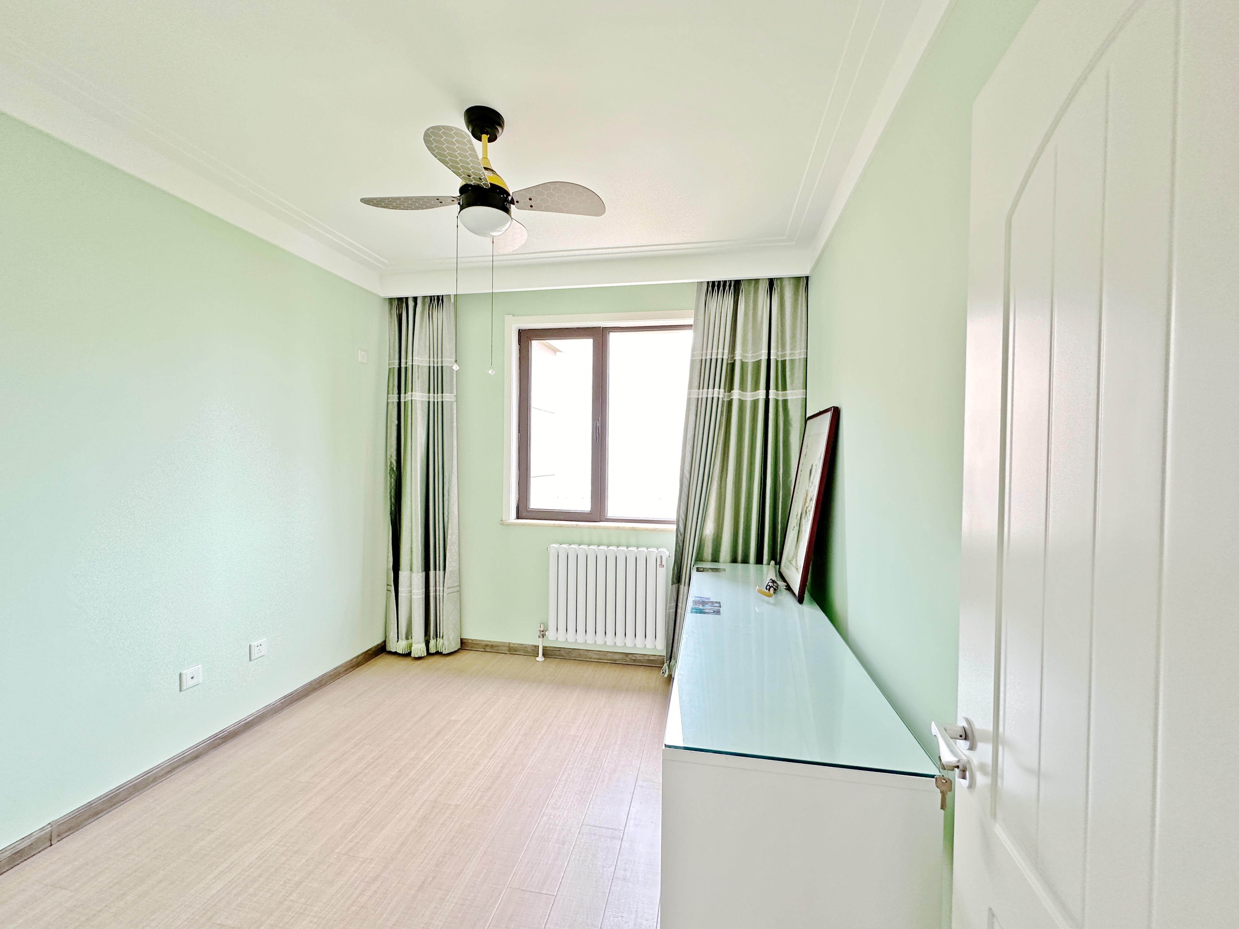 中海国际社区（御峰官邸B4）