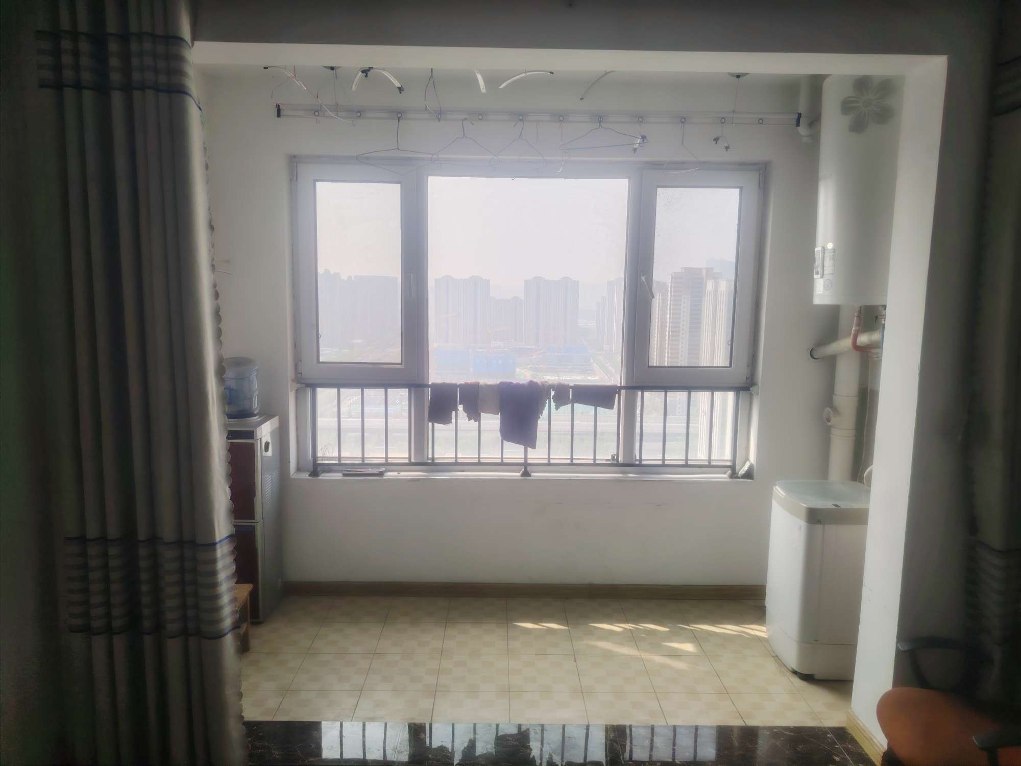 龙湖水晶郦城