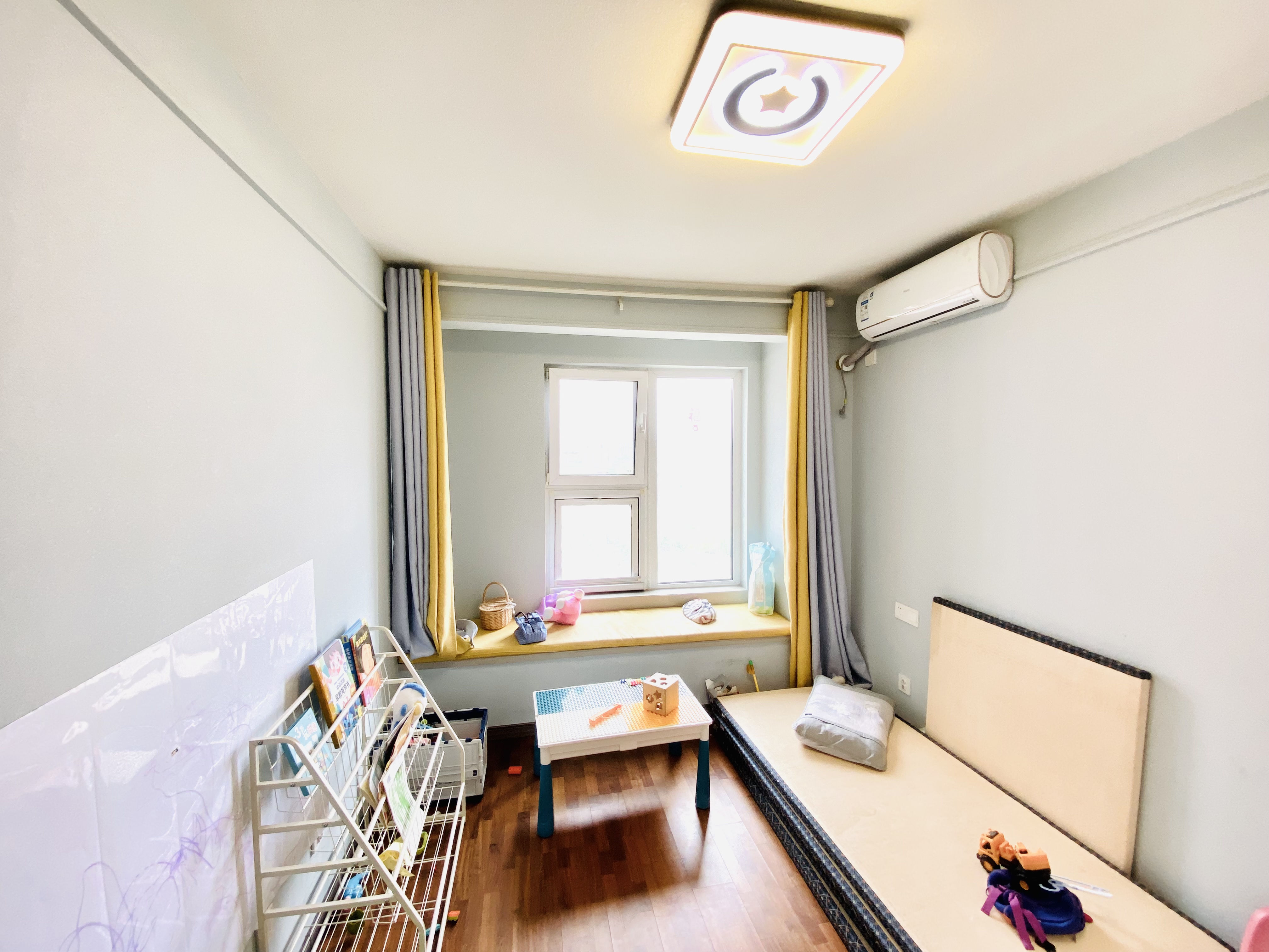 万科龙湖城市之光