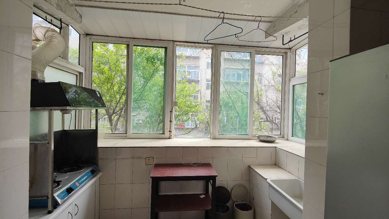 燕子山小区东路单位宿舍