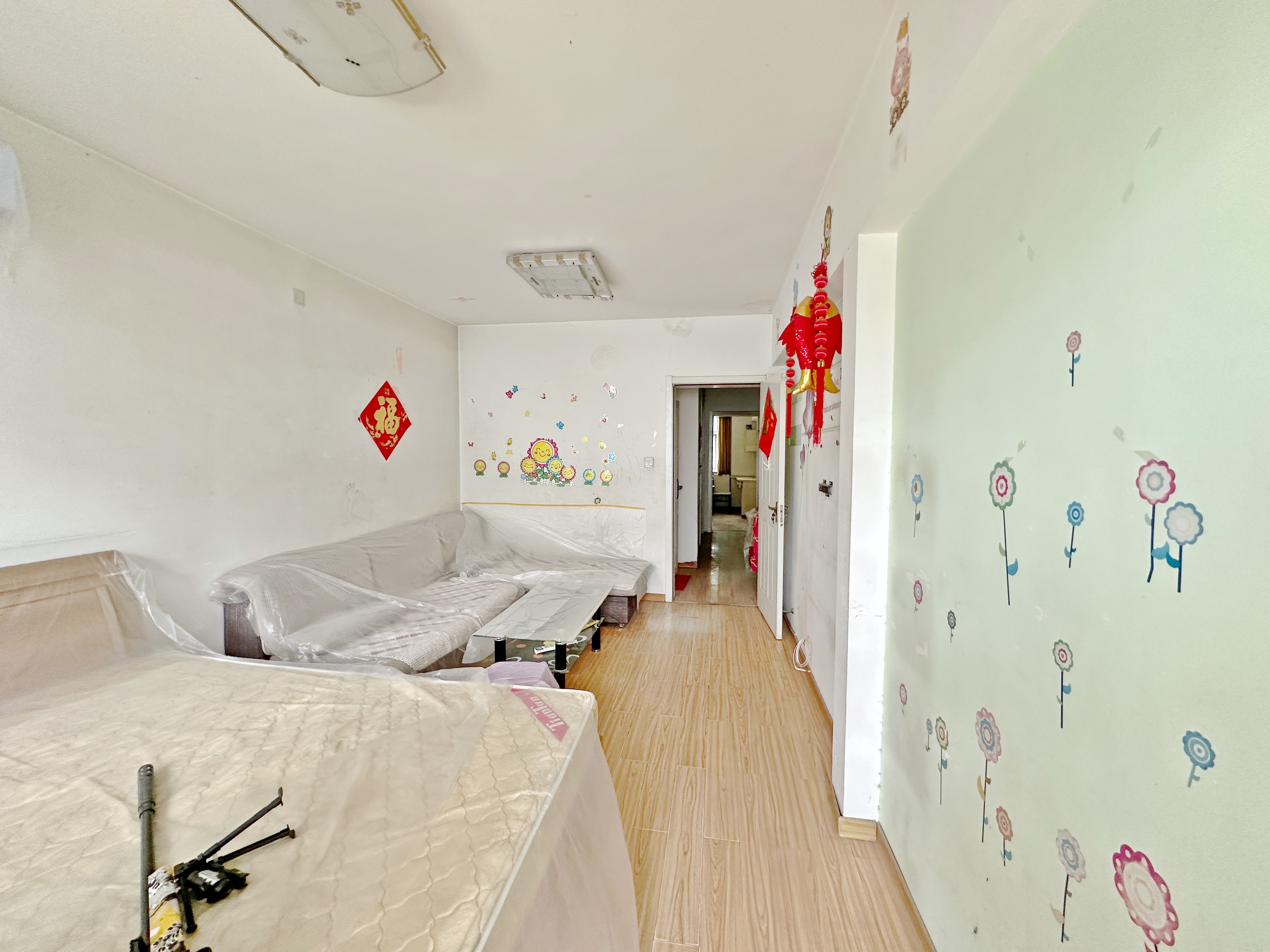 北小辛庄东街112号