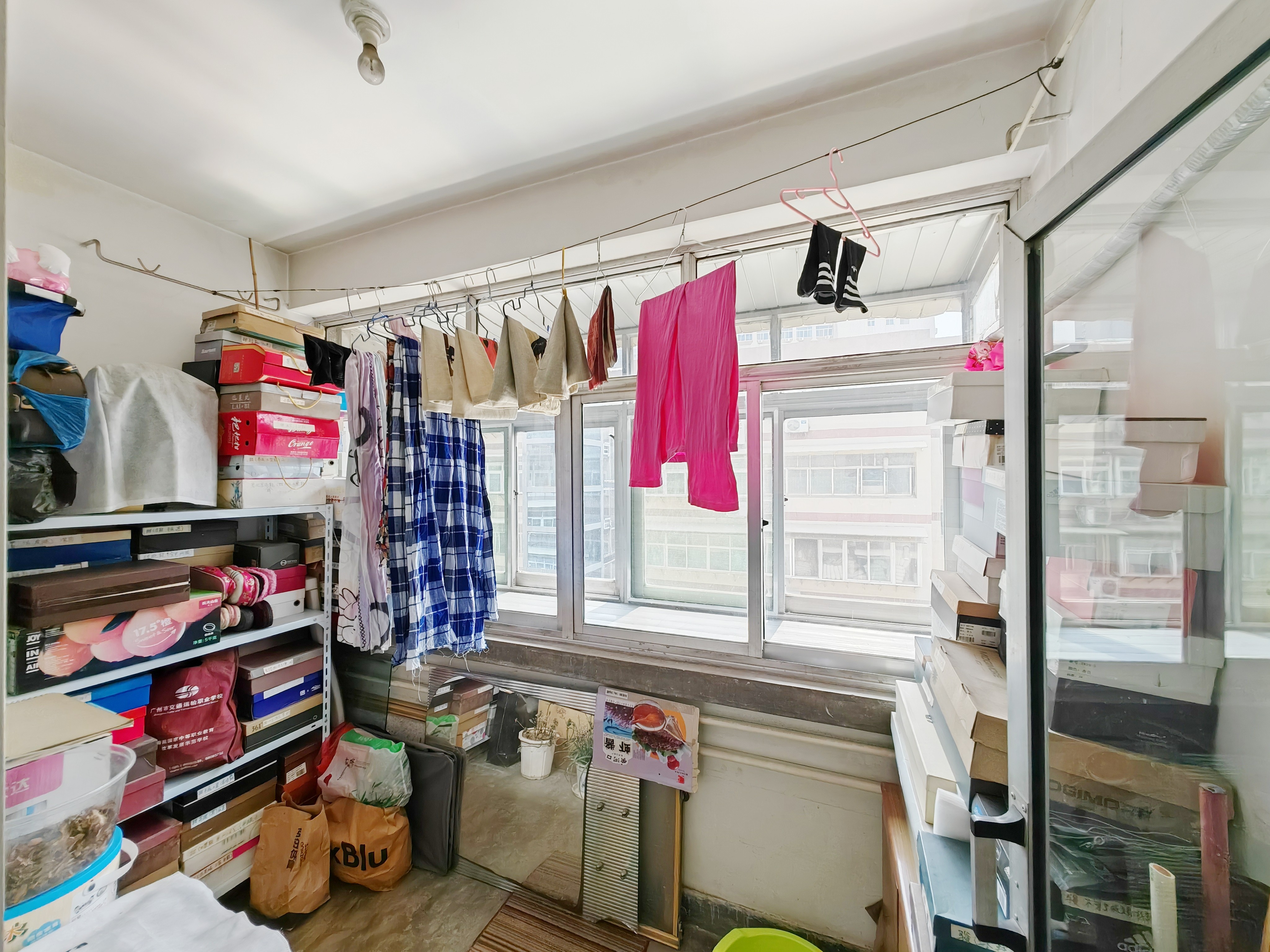 洪家楼西路82号