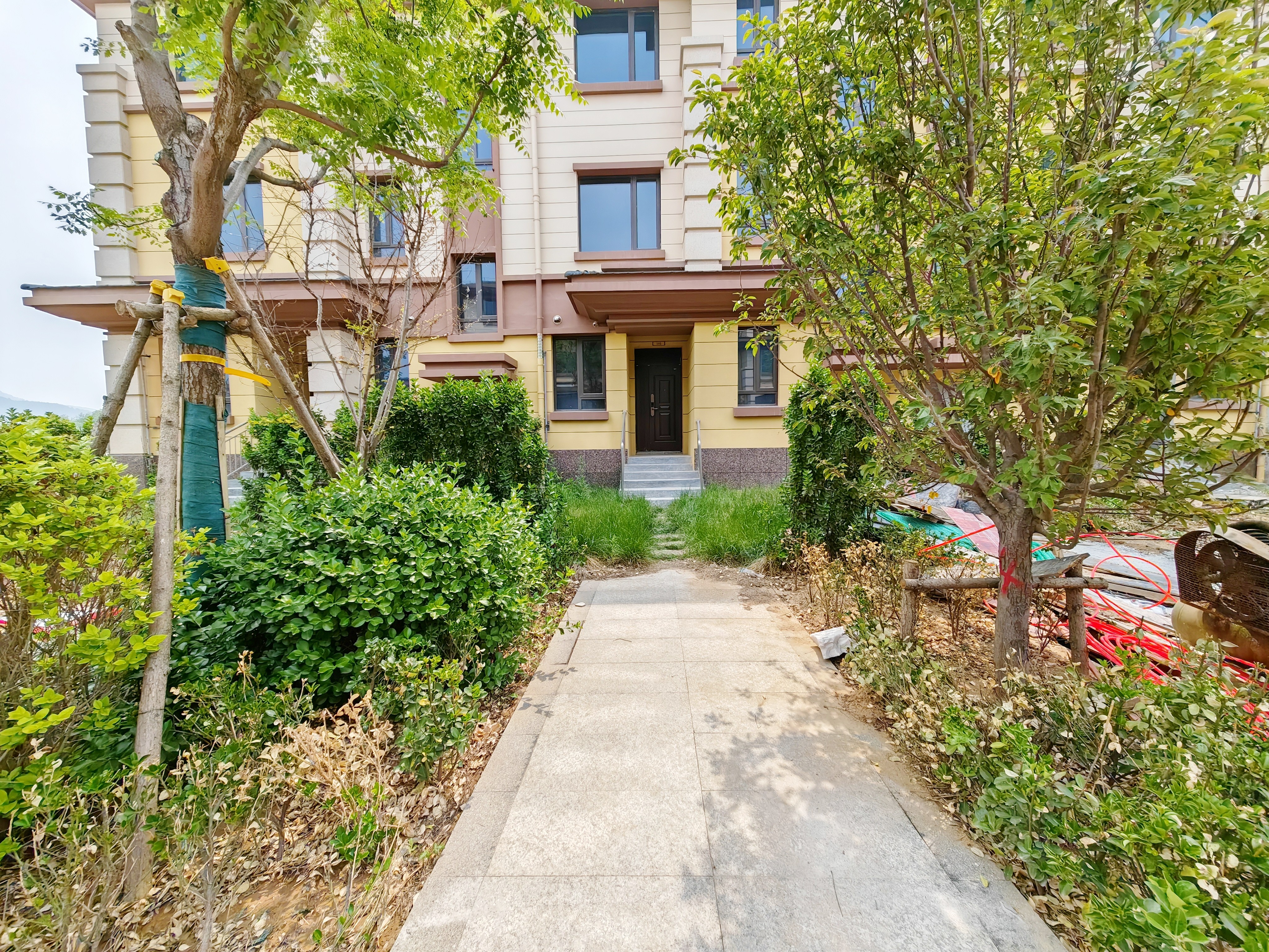 中建长清湖瑾园