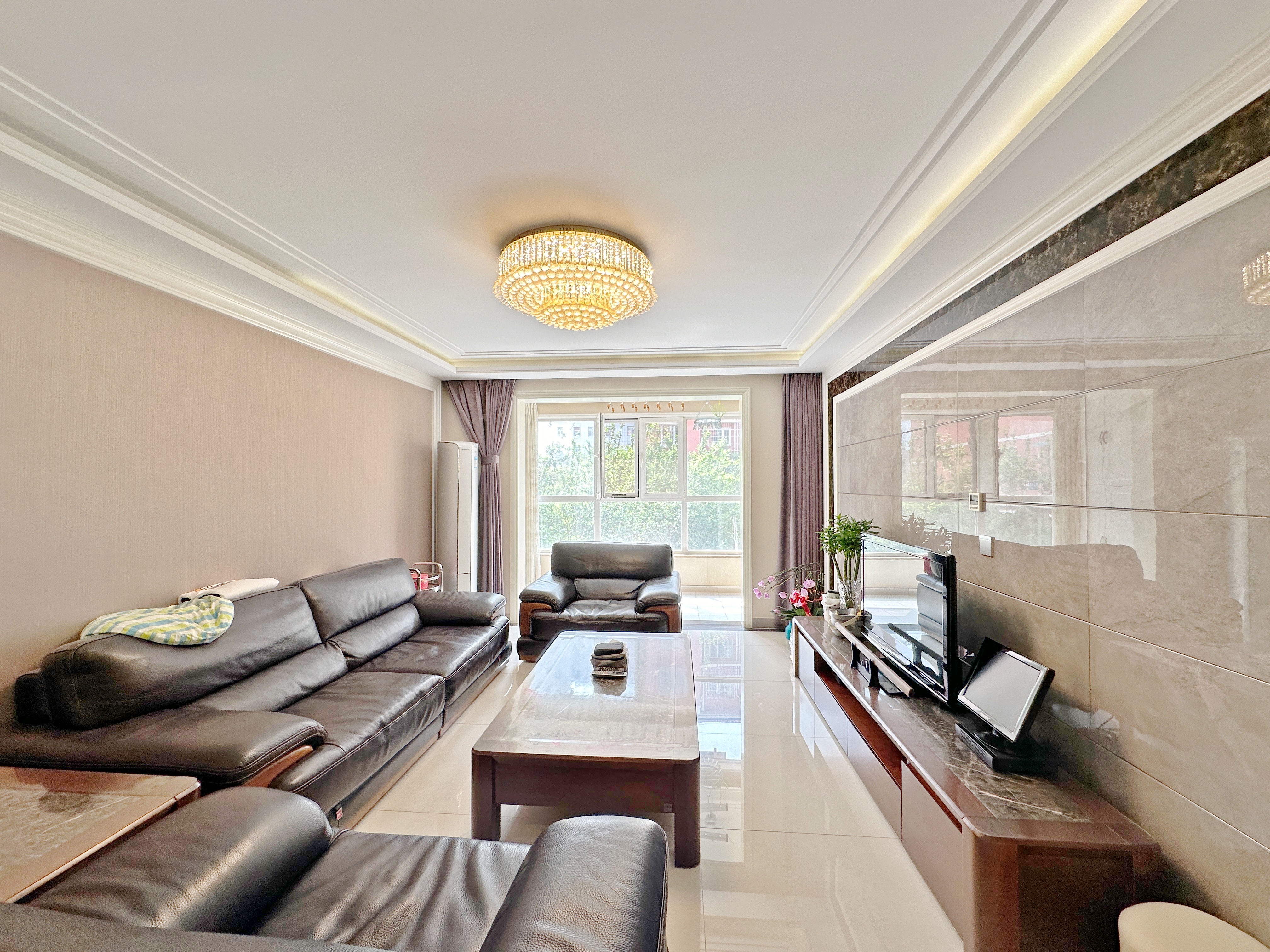 新世界阳光花园