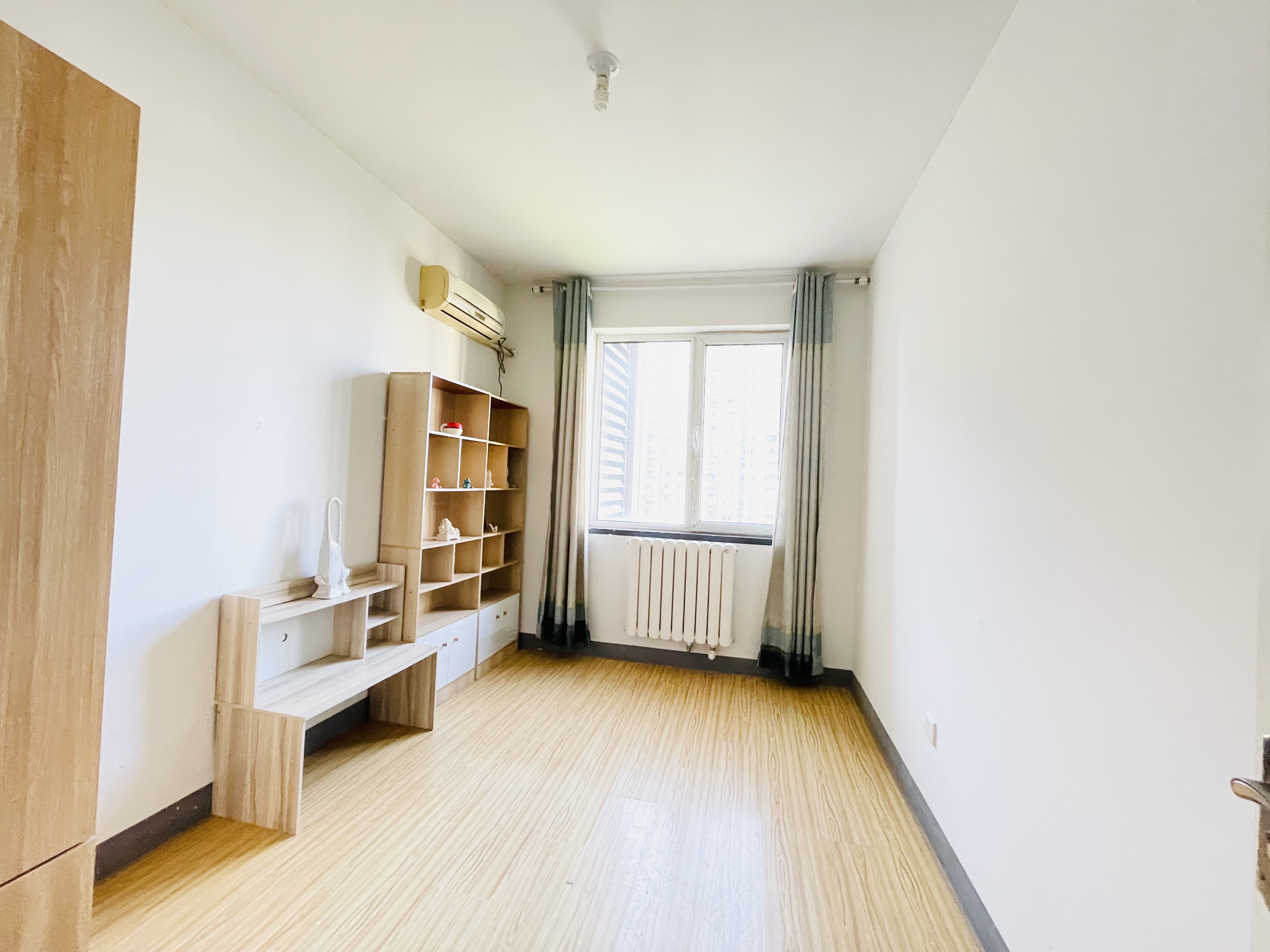 东城逸家逸贤园