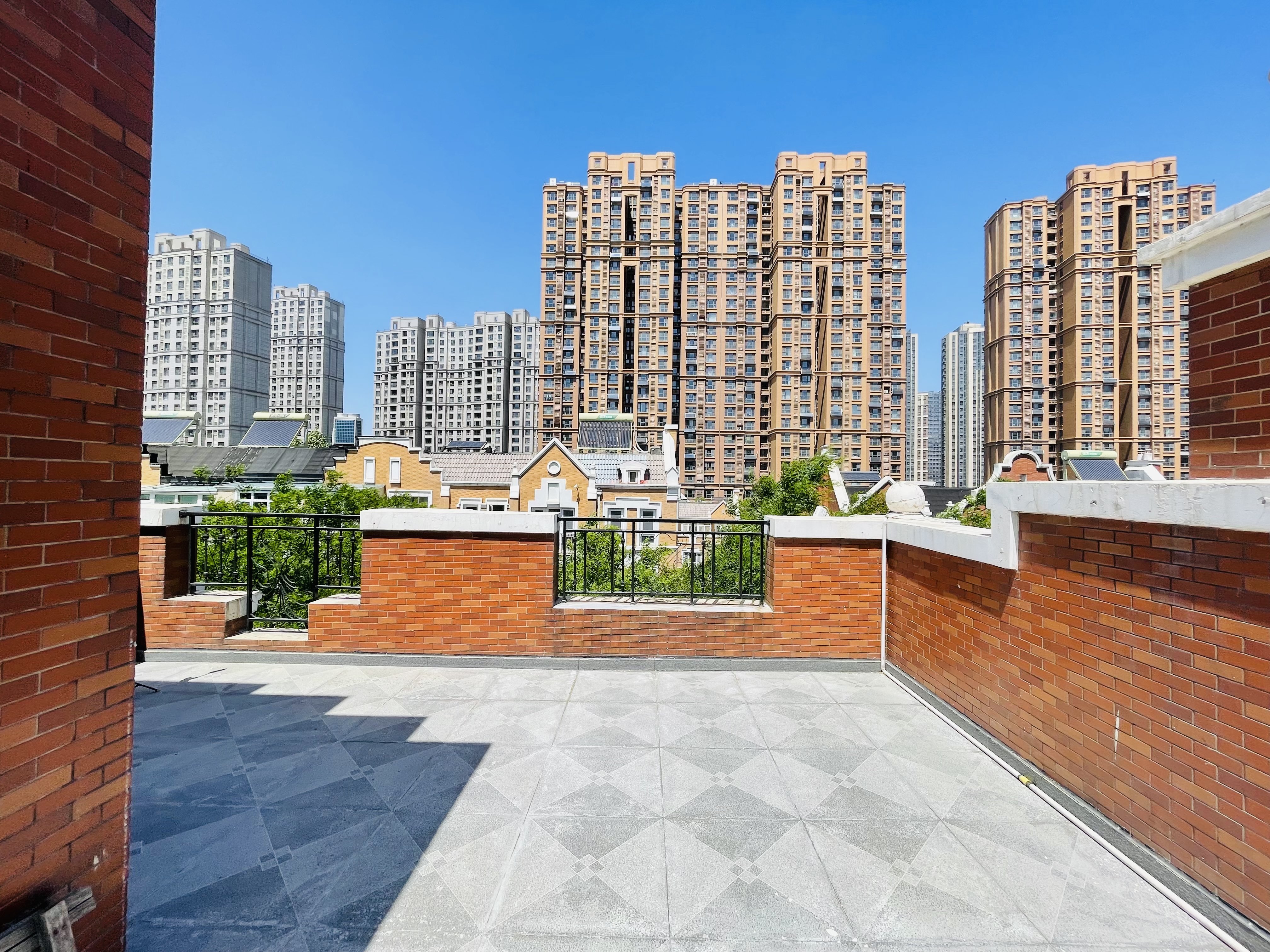 中海奥龙观邸别墅