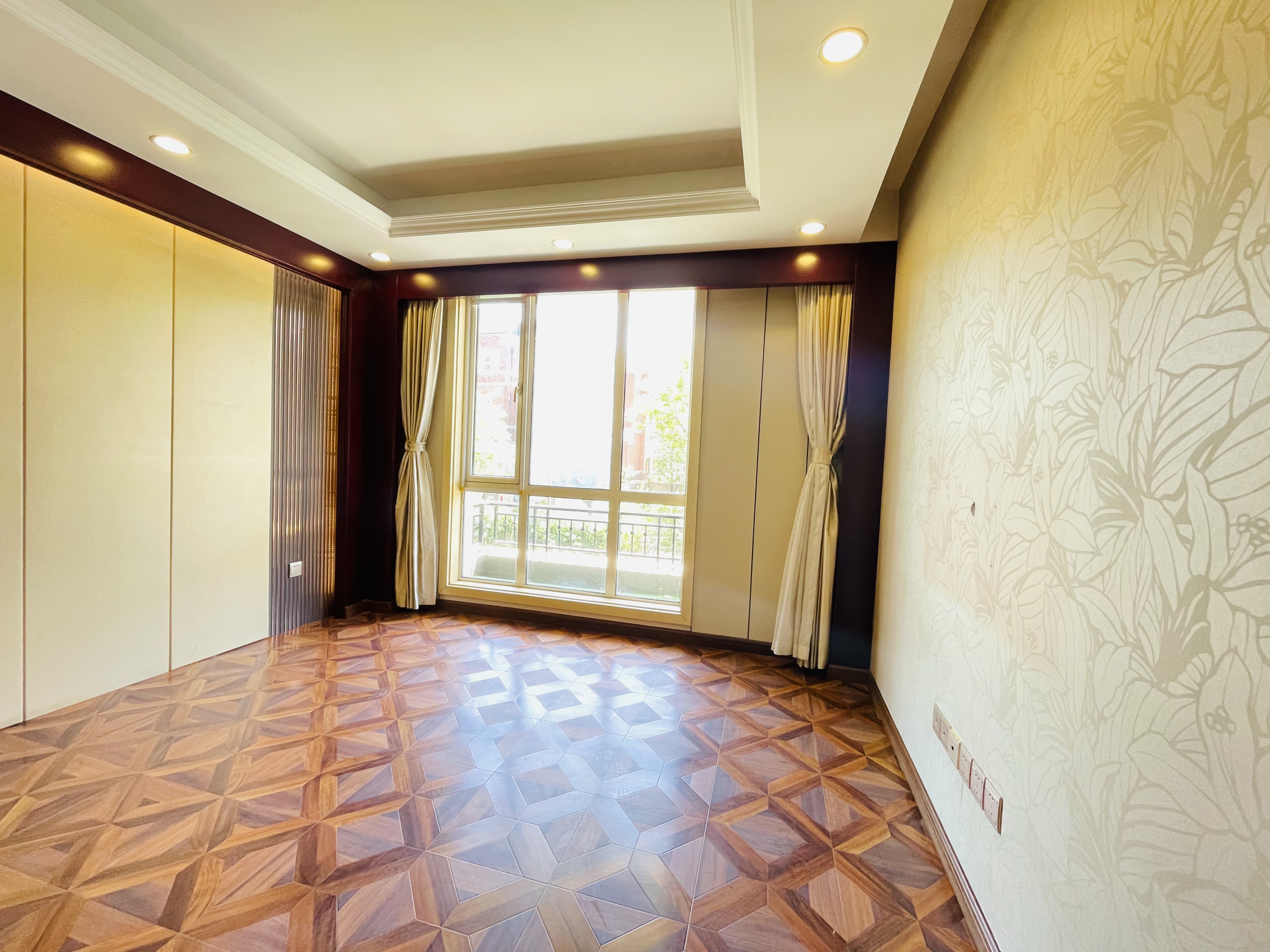 中海奥龙观邸别墅