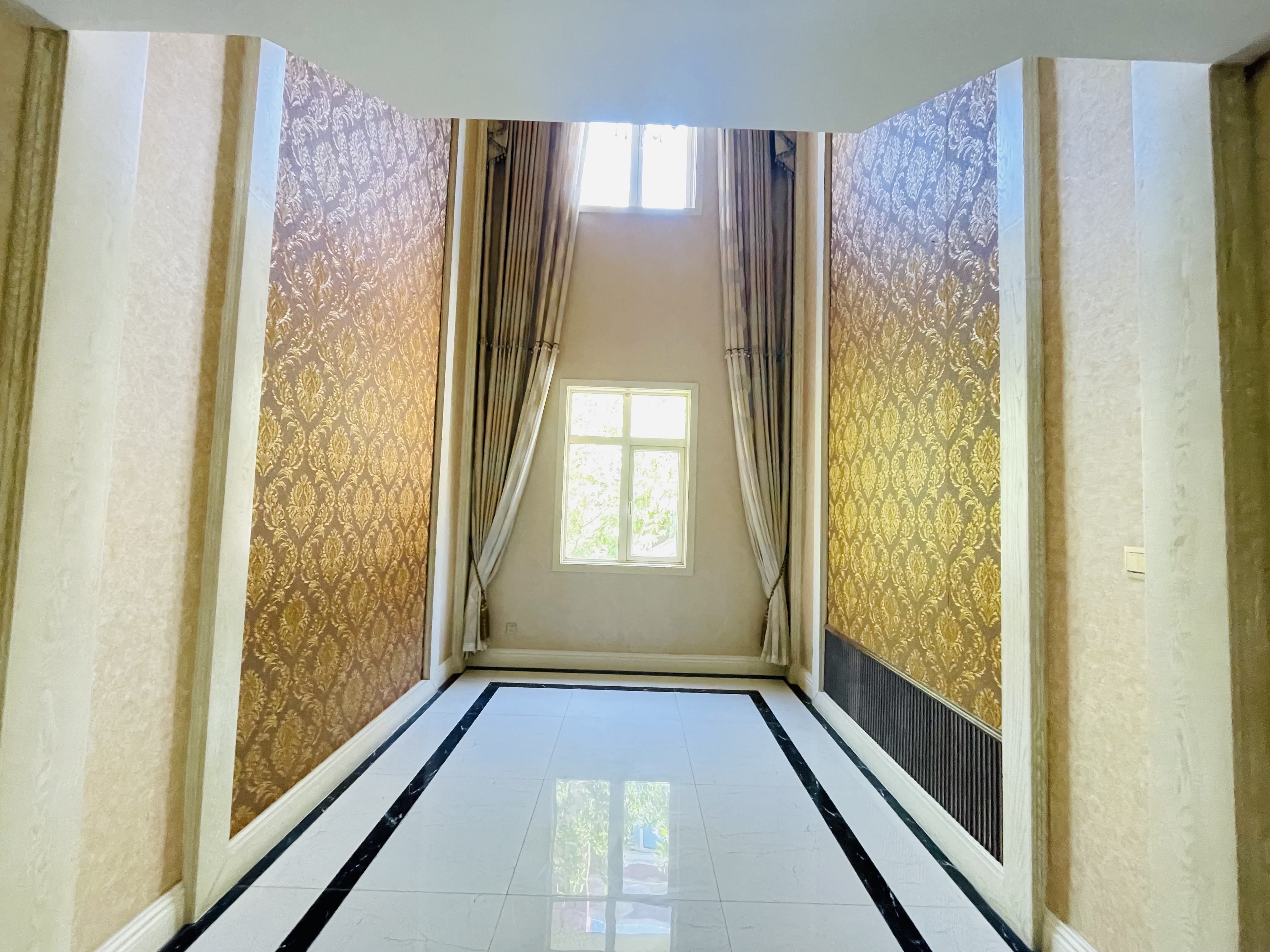 中海奥龙观邸别墅