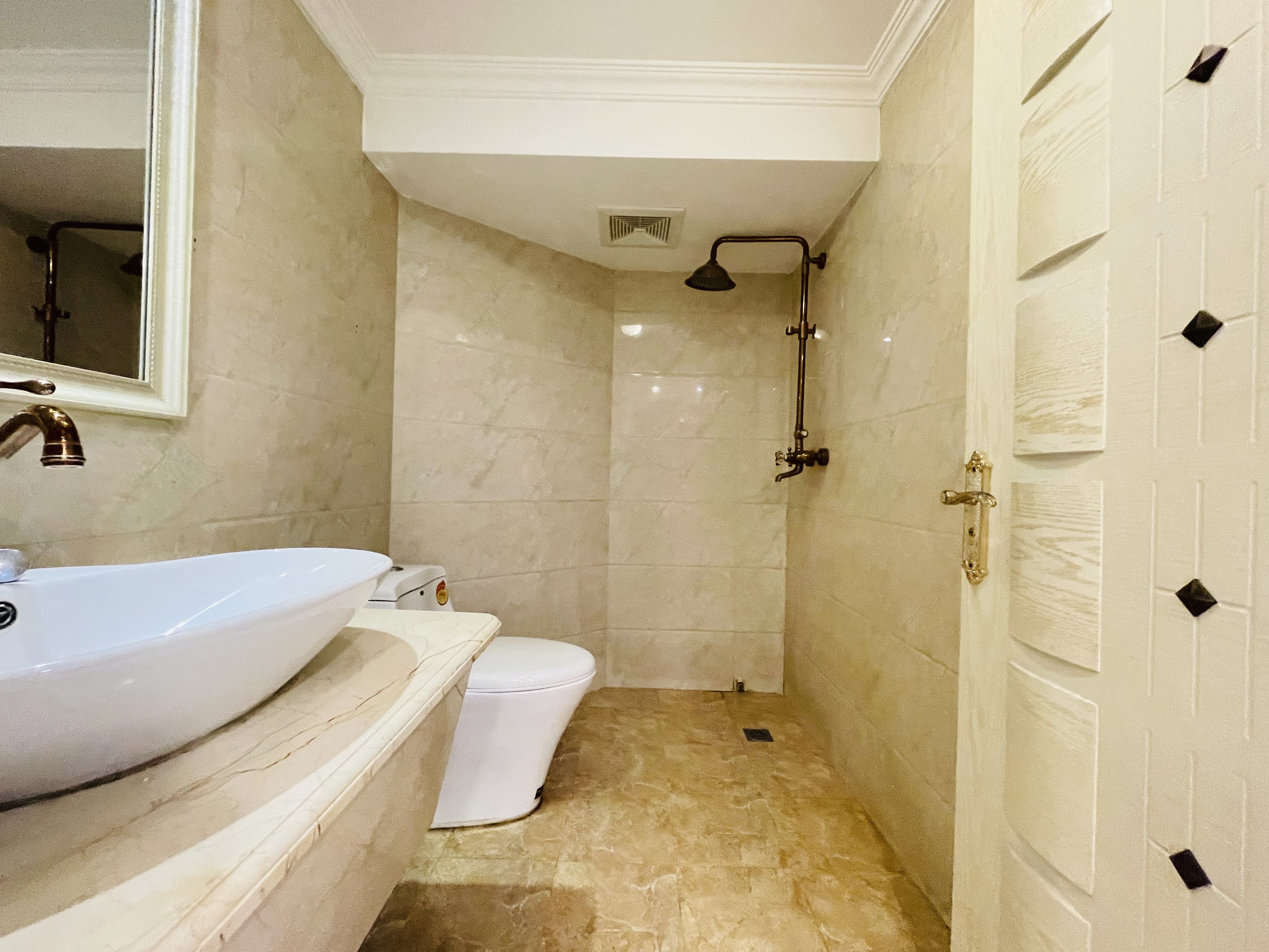 中海奥龙观邸别墅