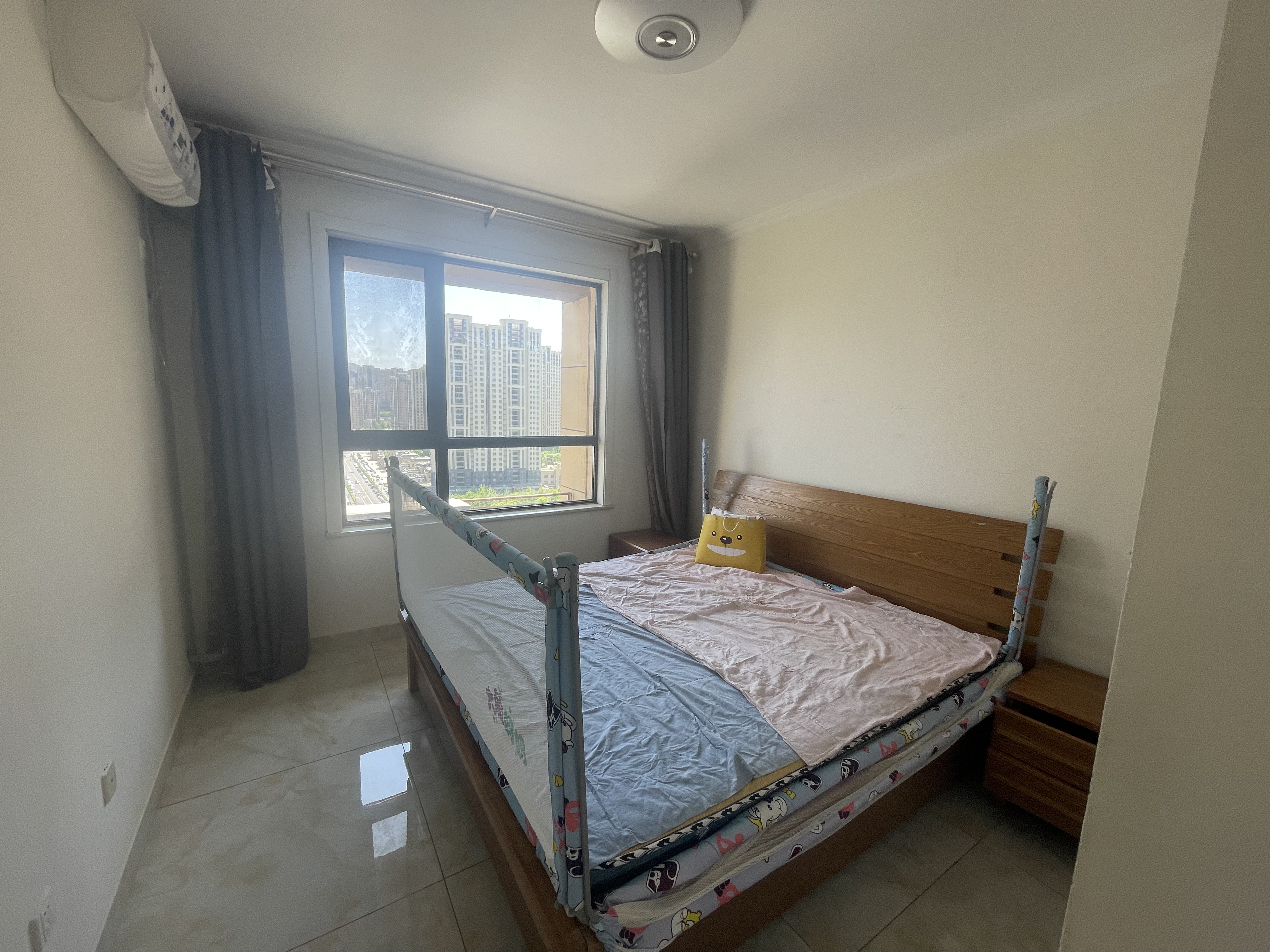 鲁邦奥林逸城东区