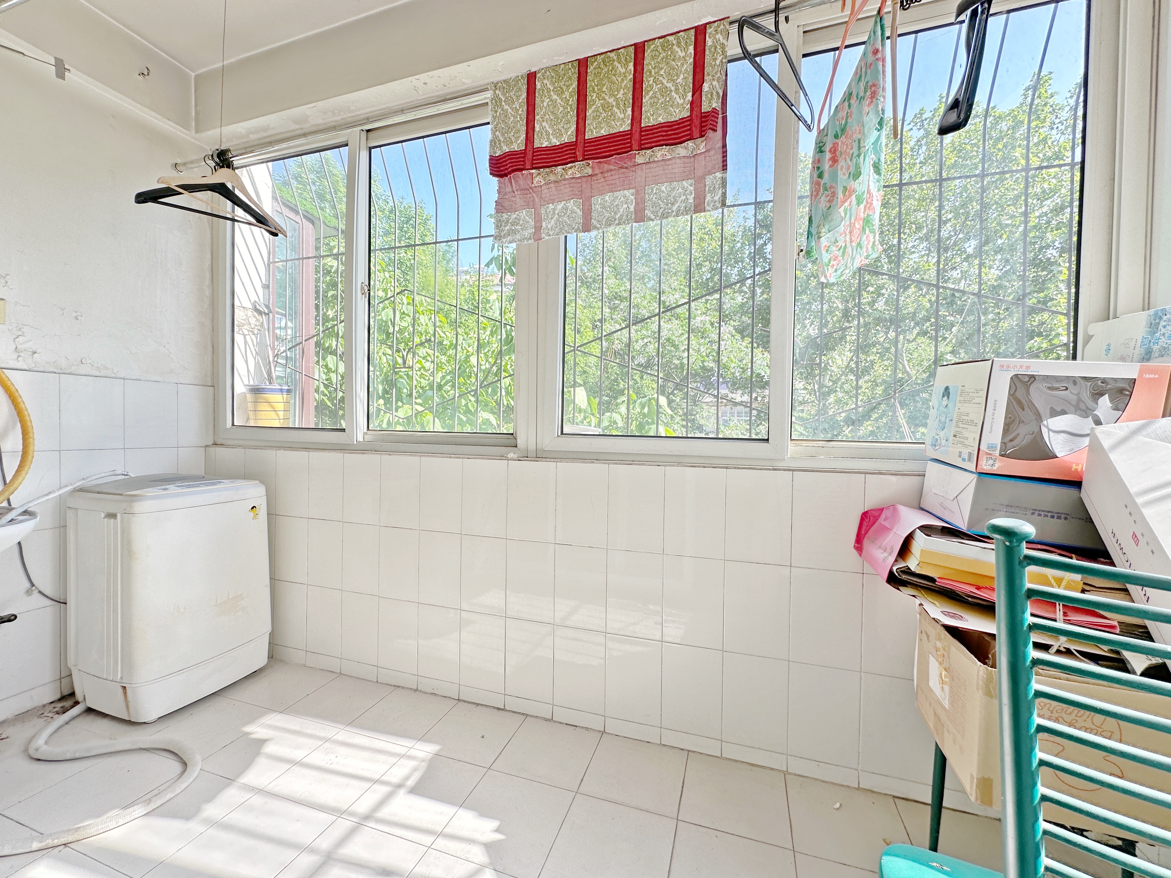 卧龙花园龙盛苑