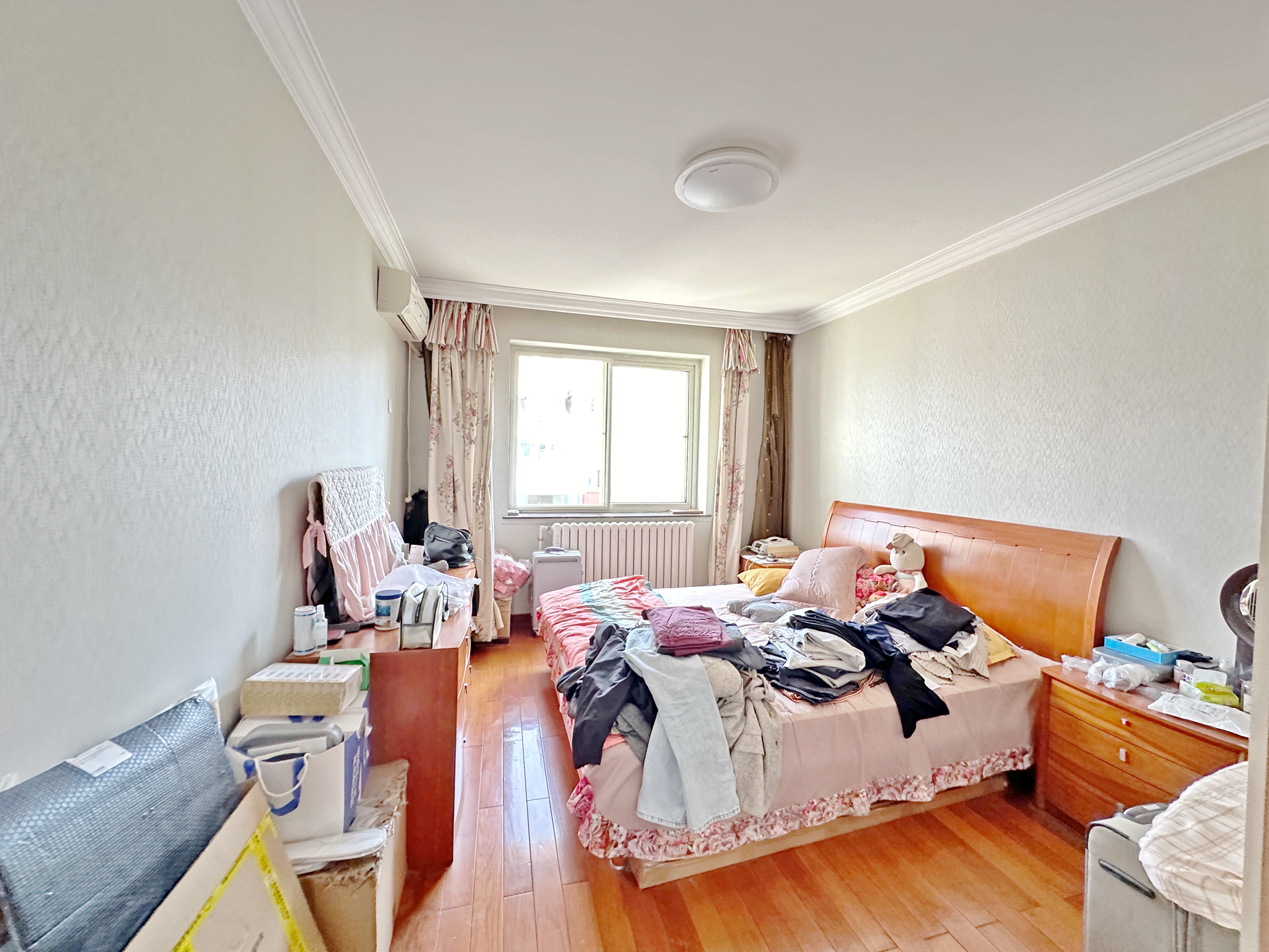 卧龙花园龙和苑