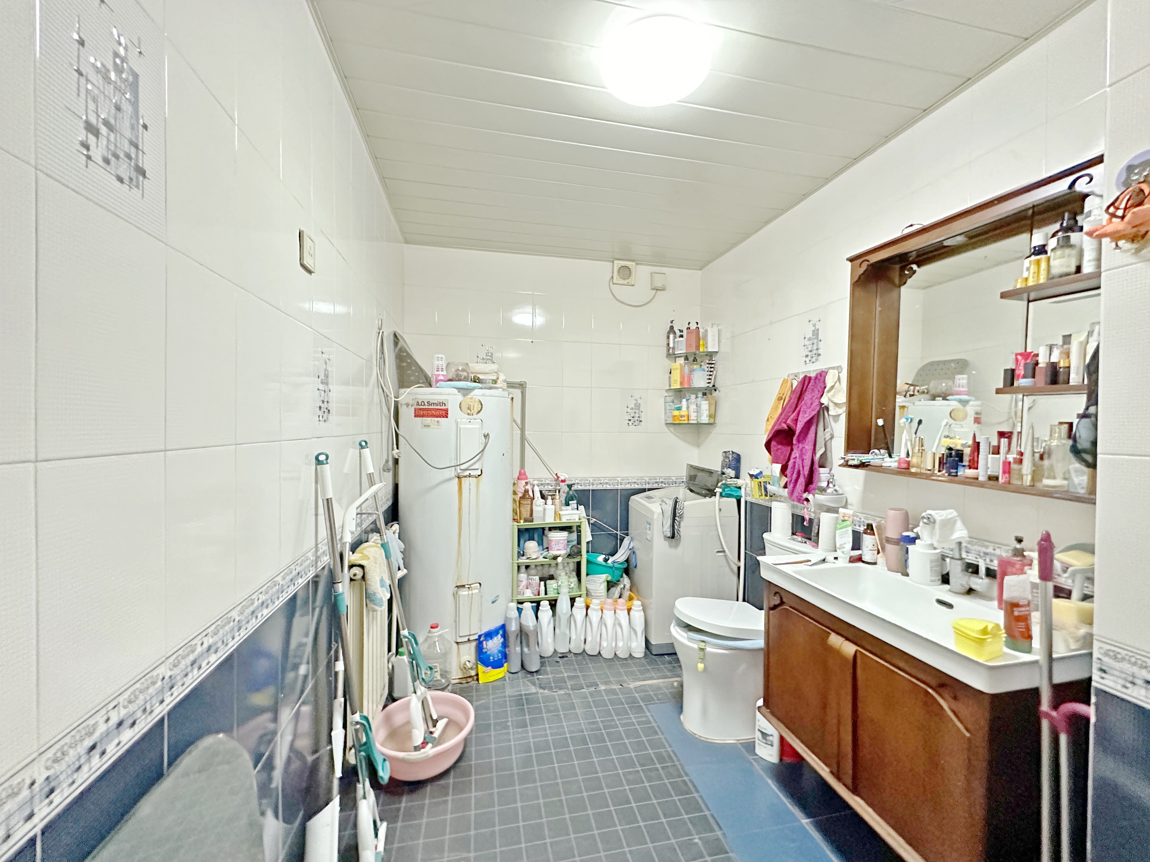 卧龙花园龙和苑