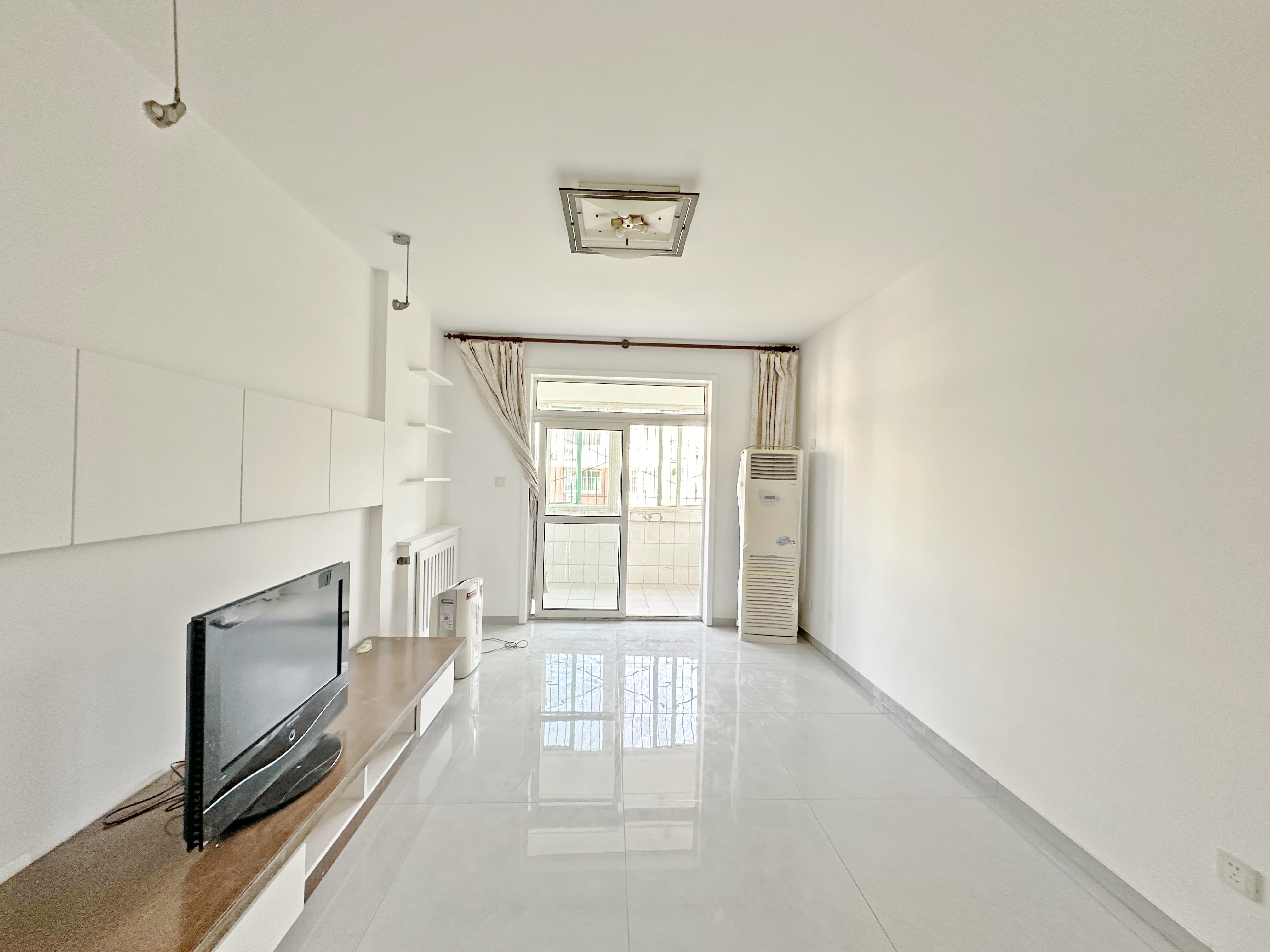 卧龙花园龙和苑