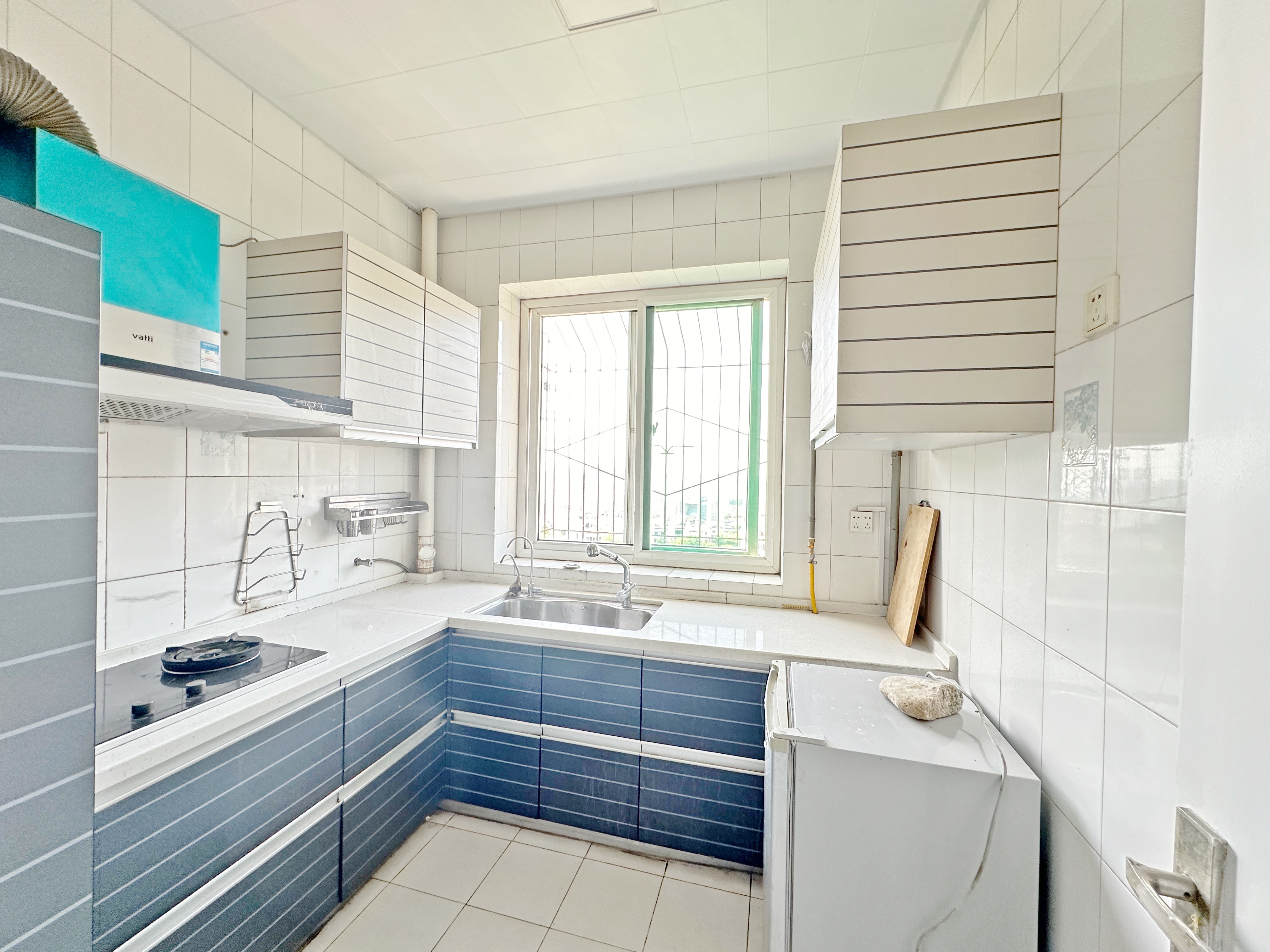 卧龙花园龙和苑