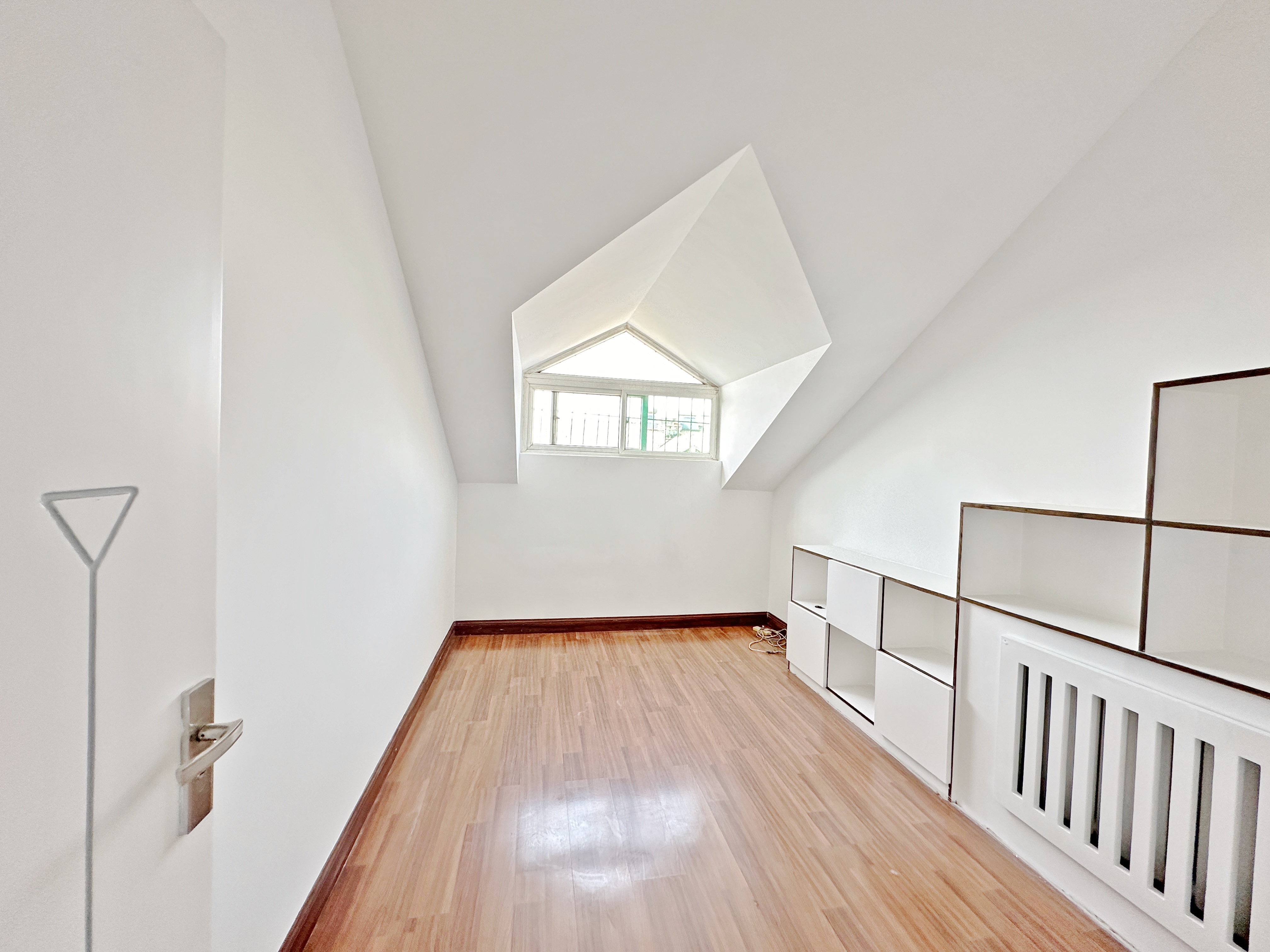 卧龙花园龙和苑