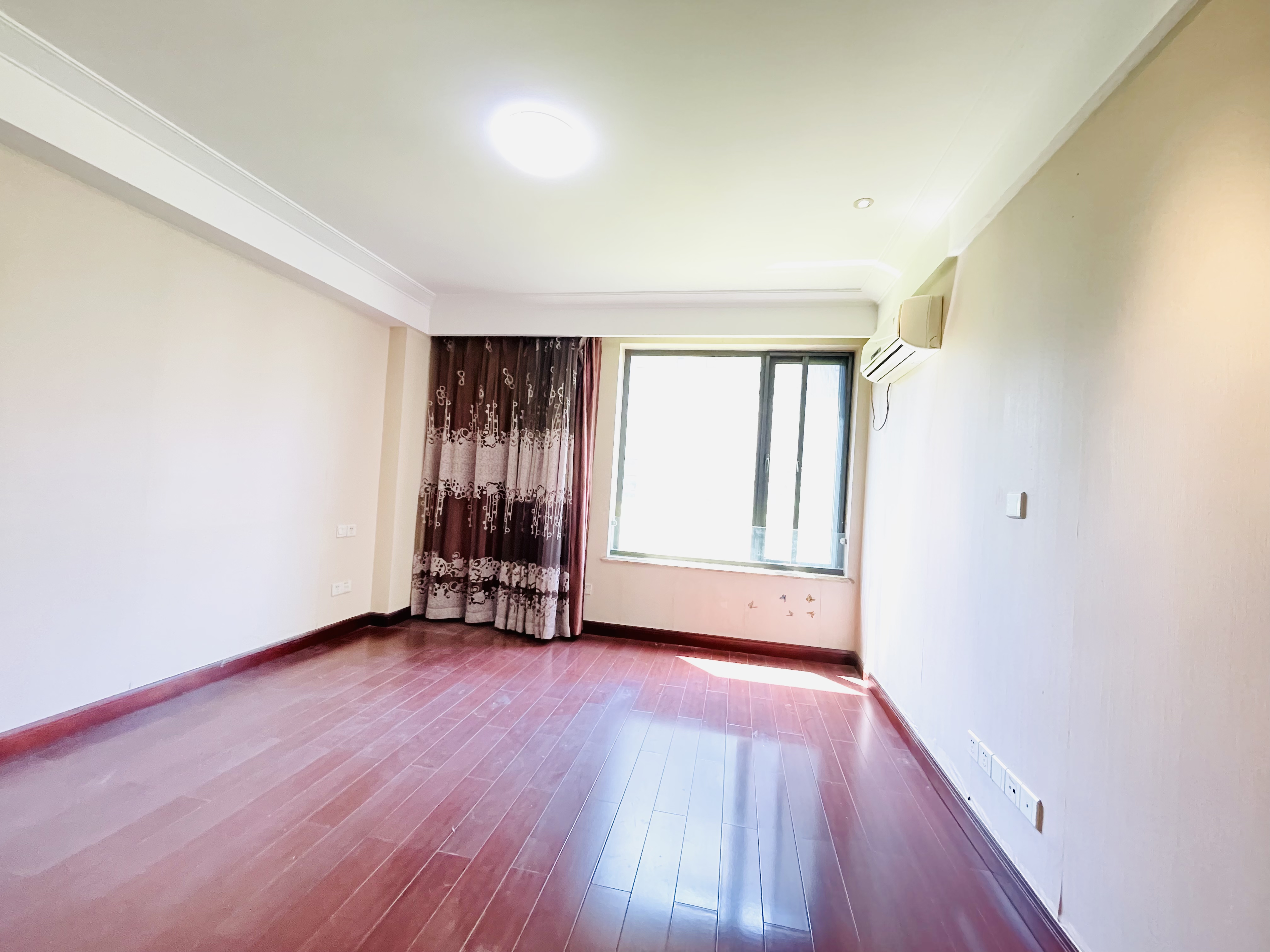 海尔绿城百合园