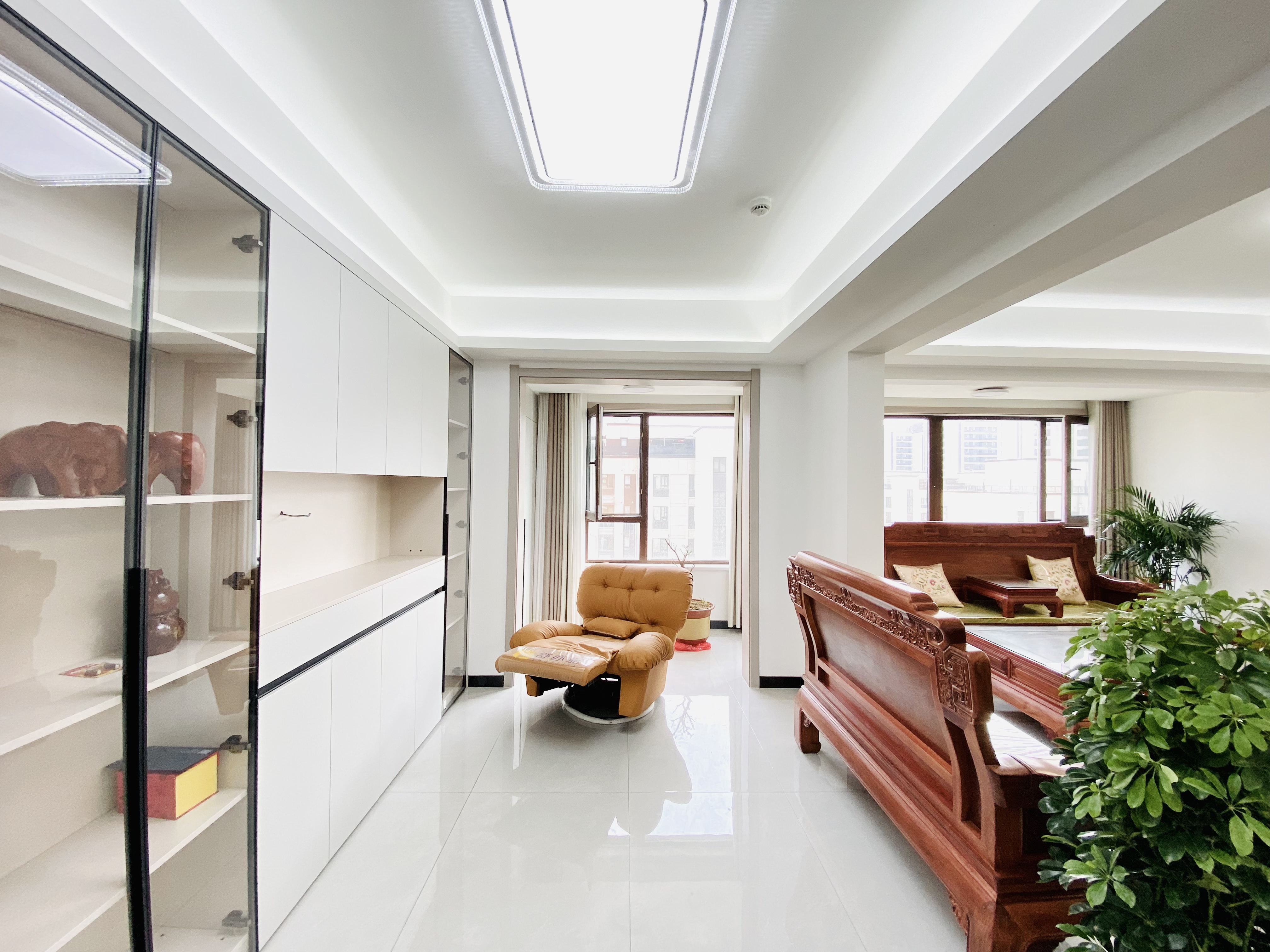  旭辉银盛泰星瀚城 南北