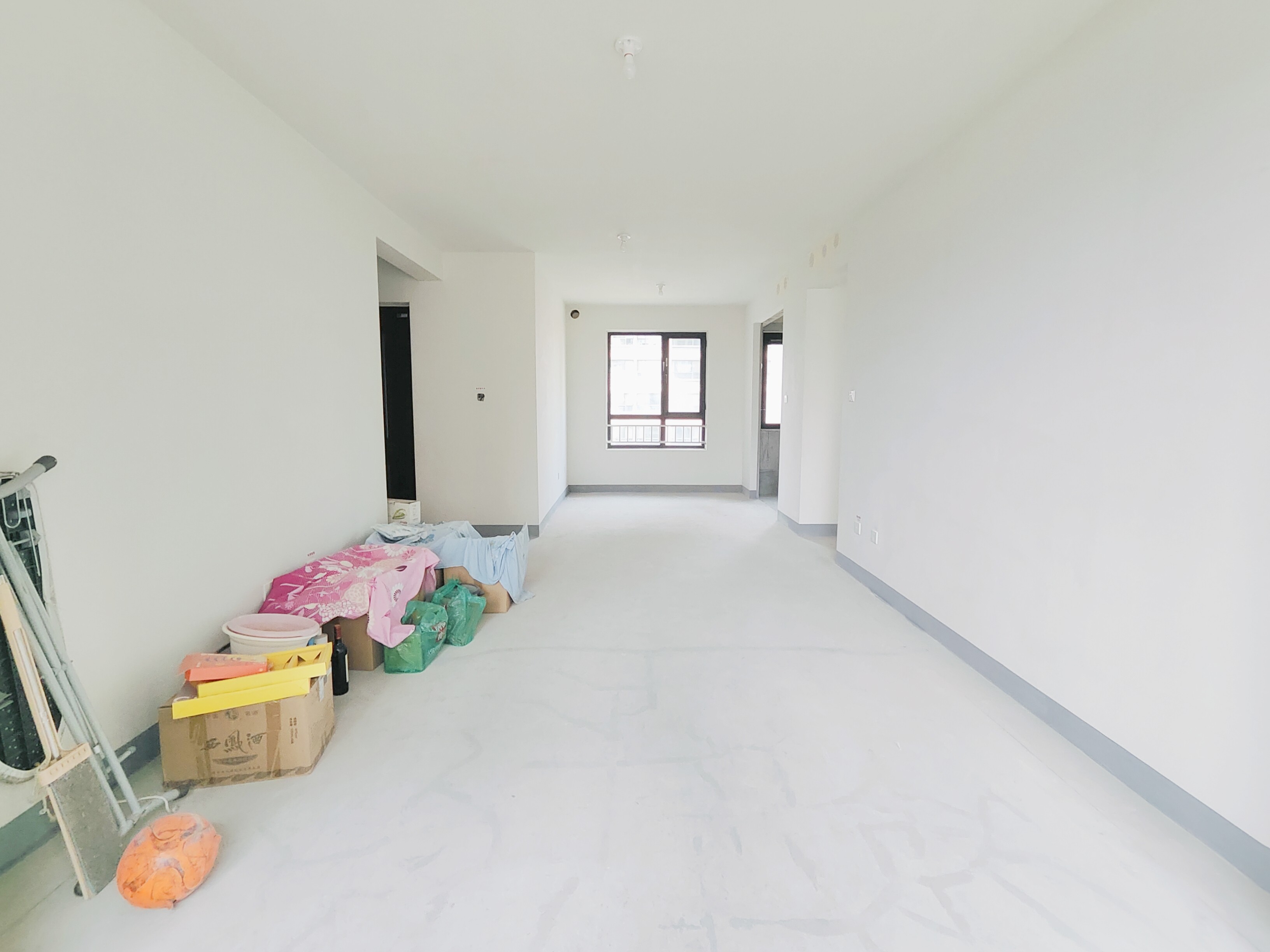  绿城明月风荷 南北