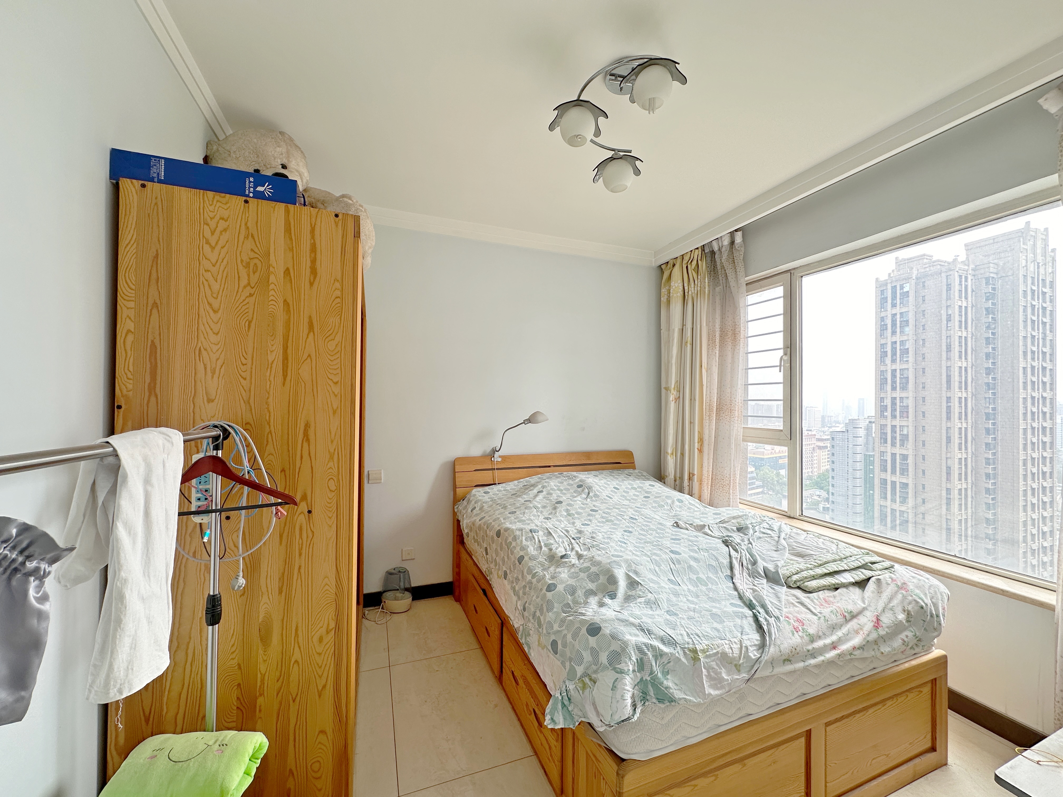 绿地新里卢浮公馆