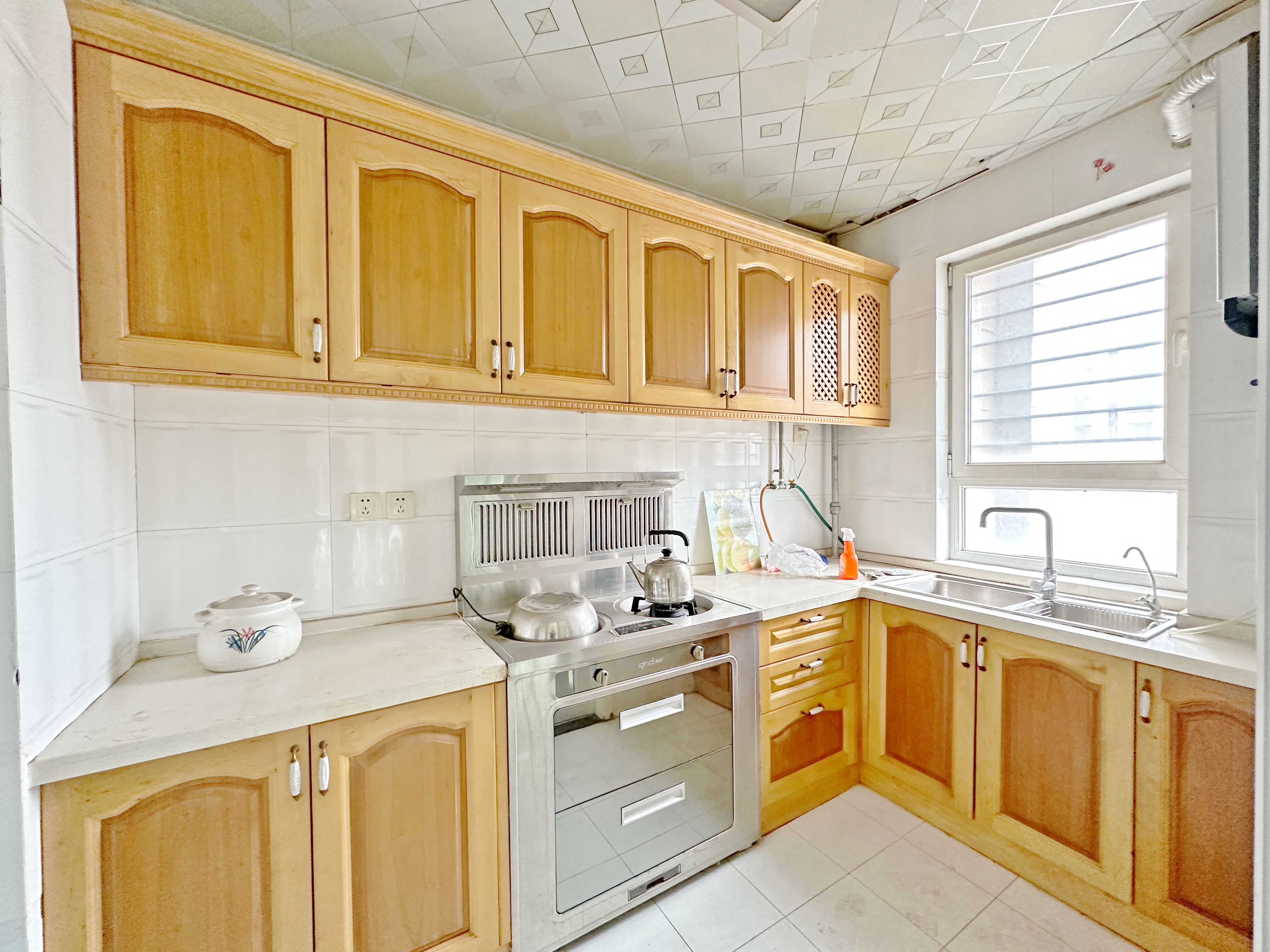 绿地新里卢浮公馆