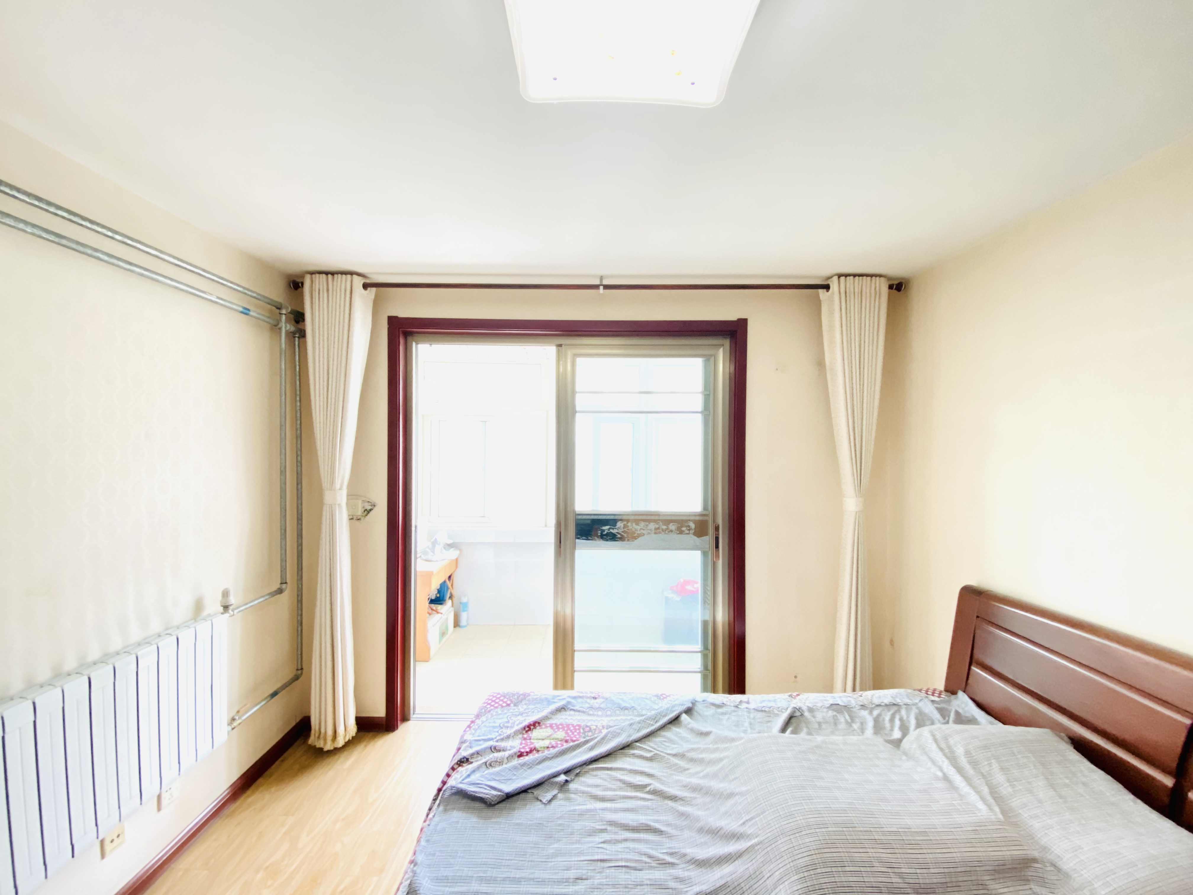 济钢新村中心区