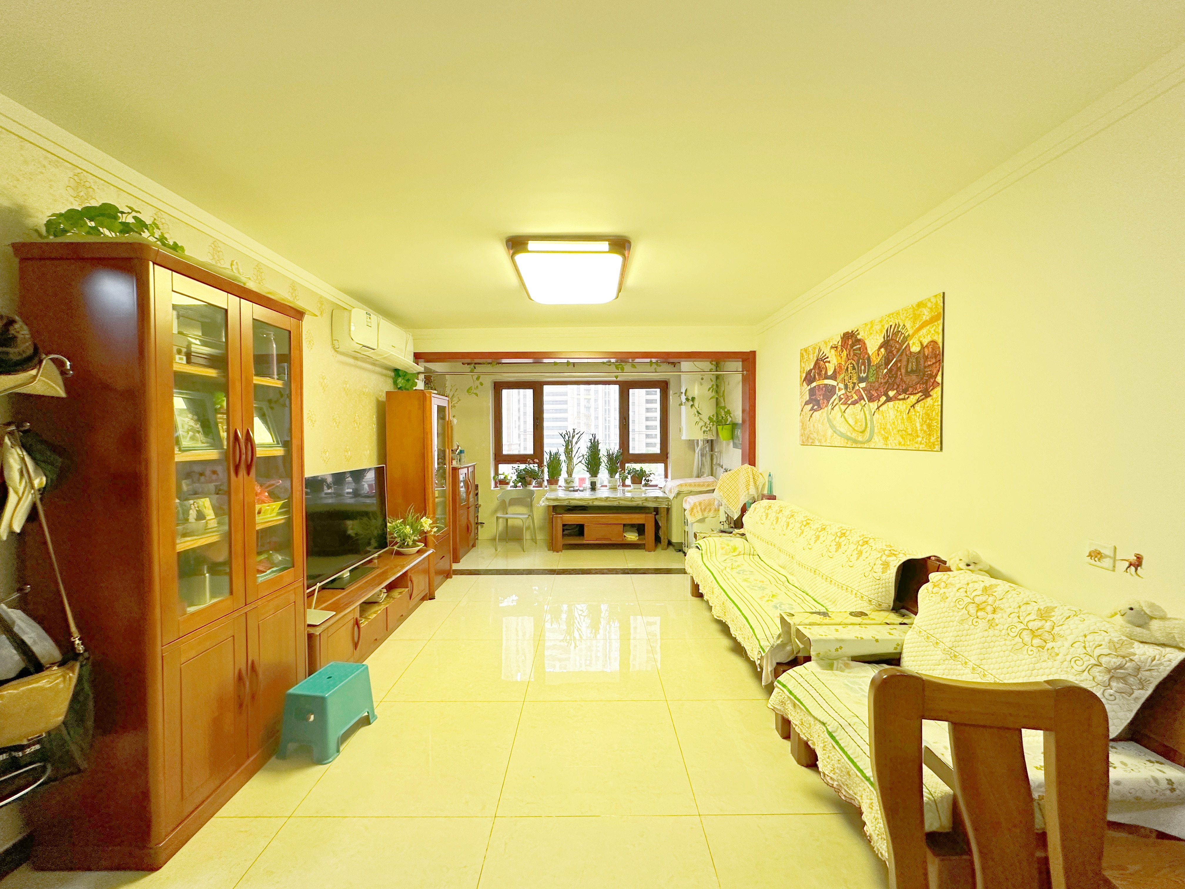 海尔云世界滟澜公馆花园