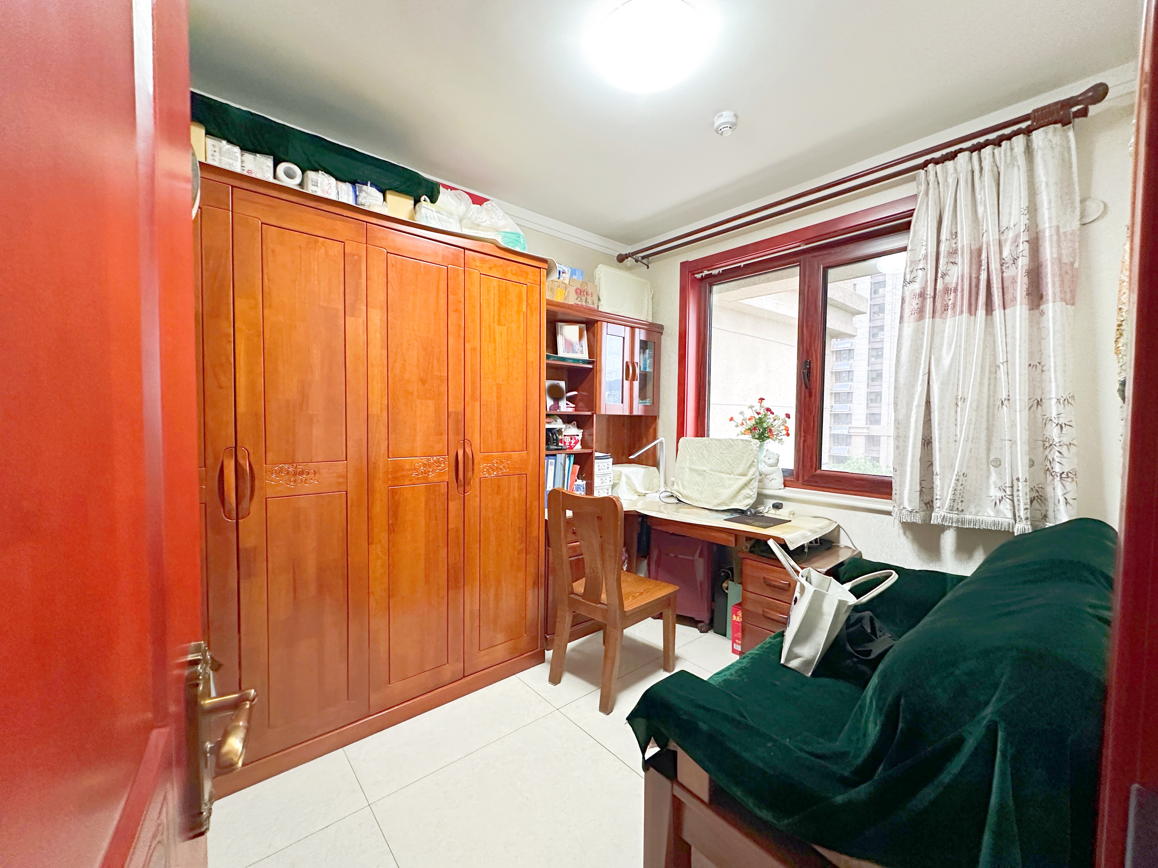 海尔云世界滟澜公馆花园