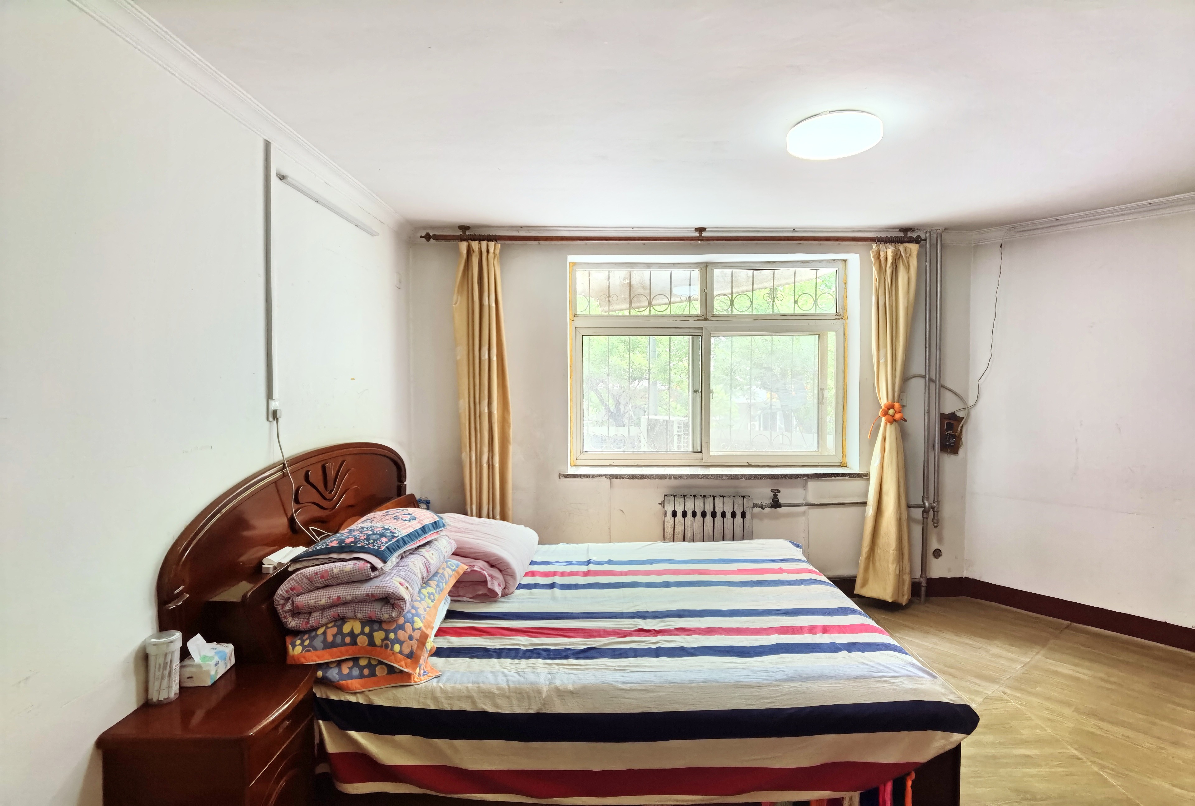 经六路单位宿舍