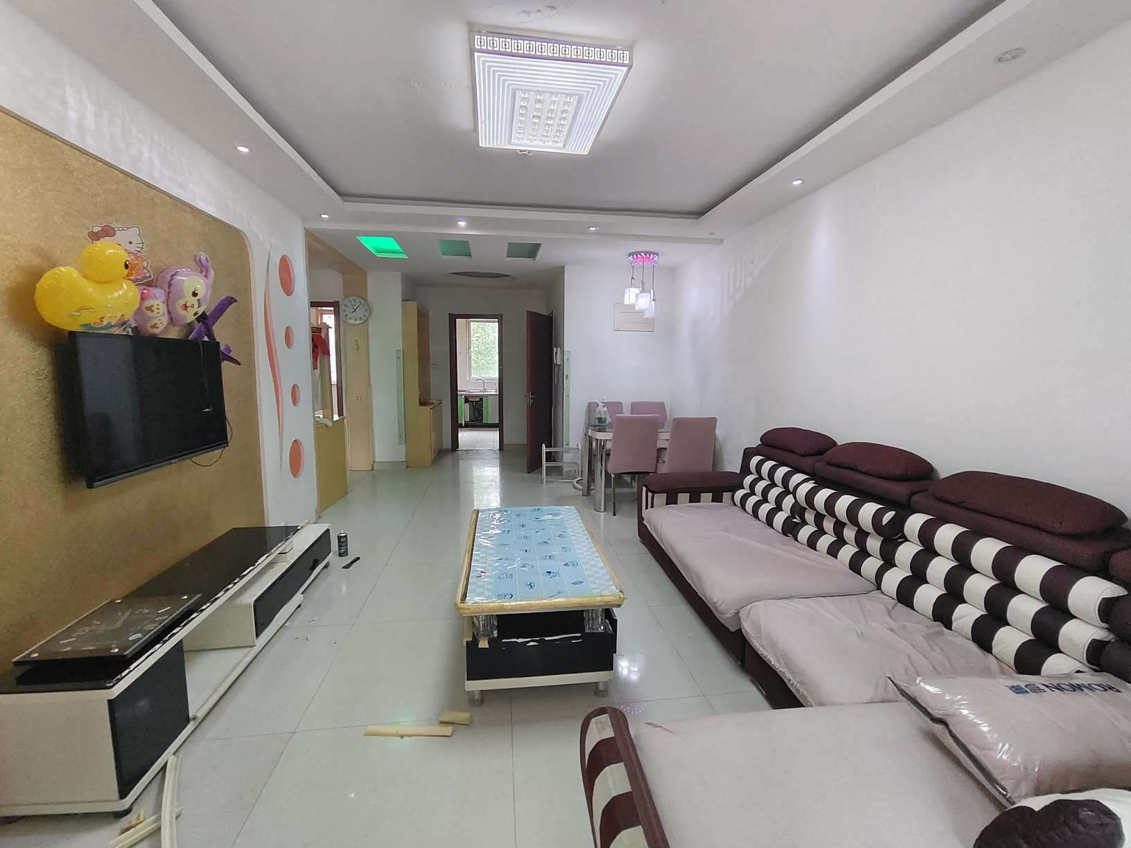 天鸿万象新天四区