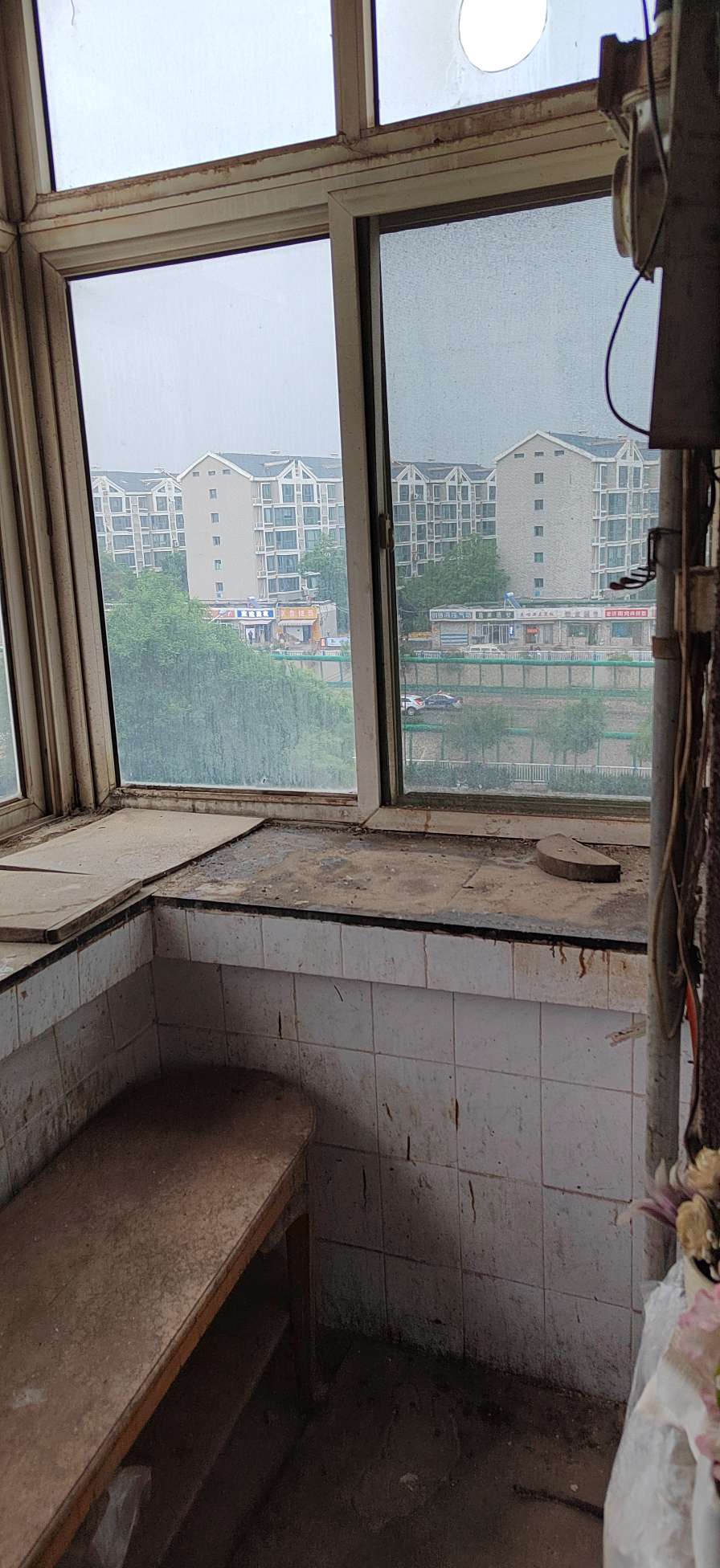 纬十二路单位宿舍