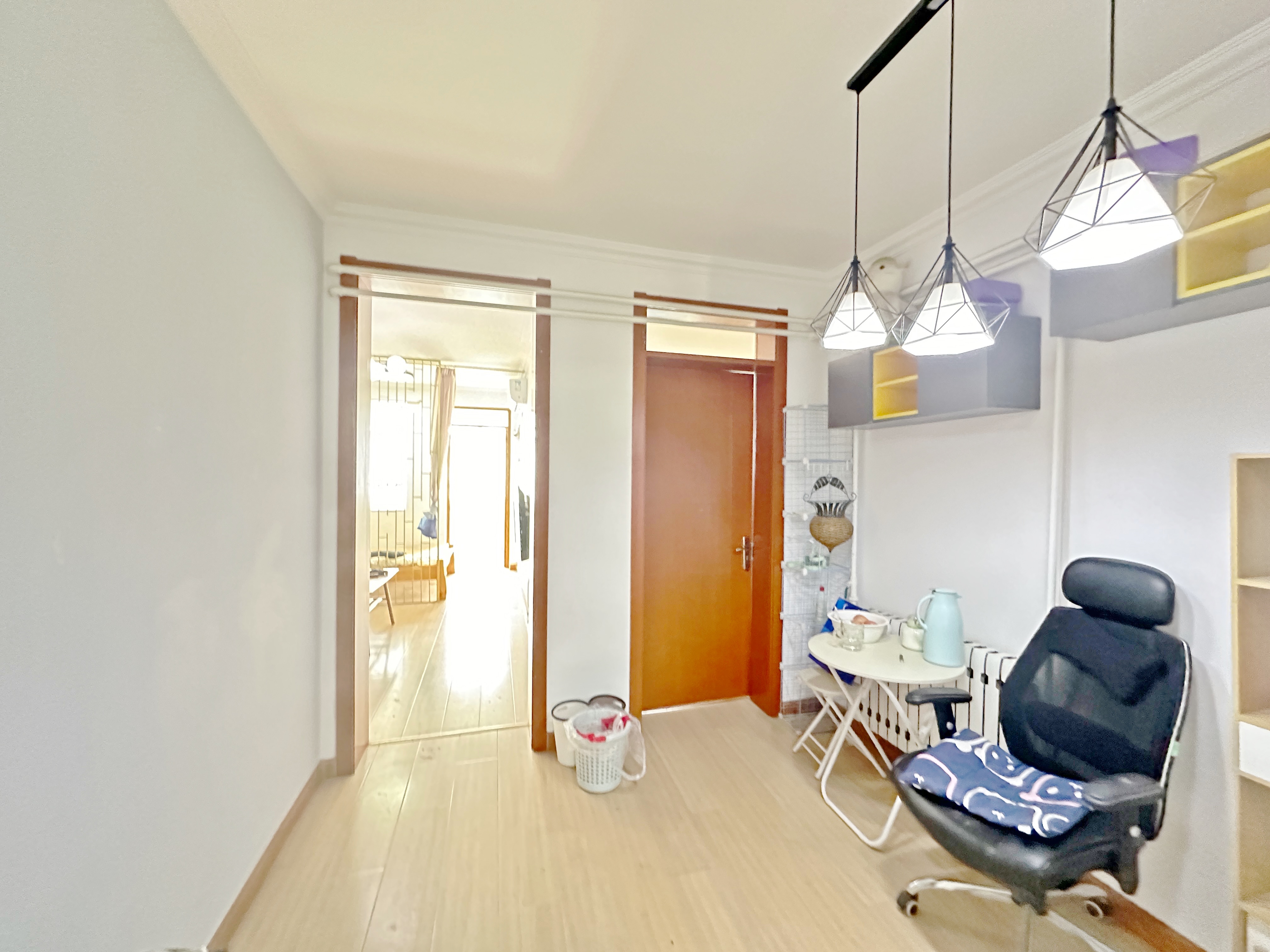 北小辛庄东街112号