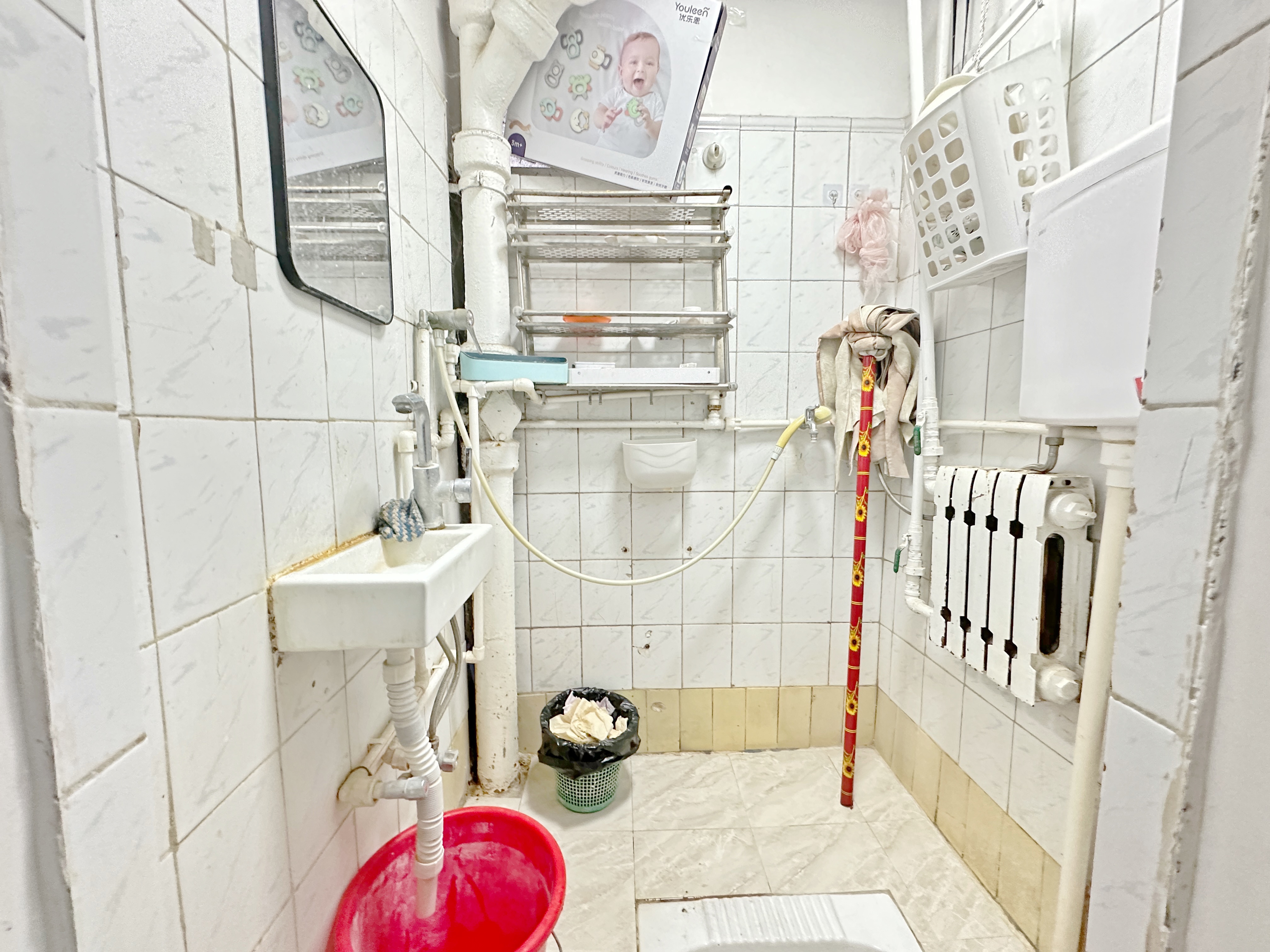 北小辛庄东街112号