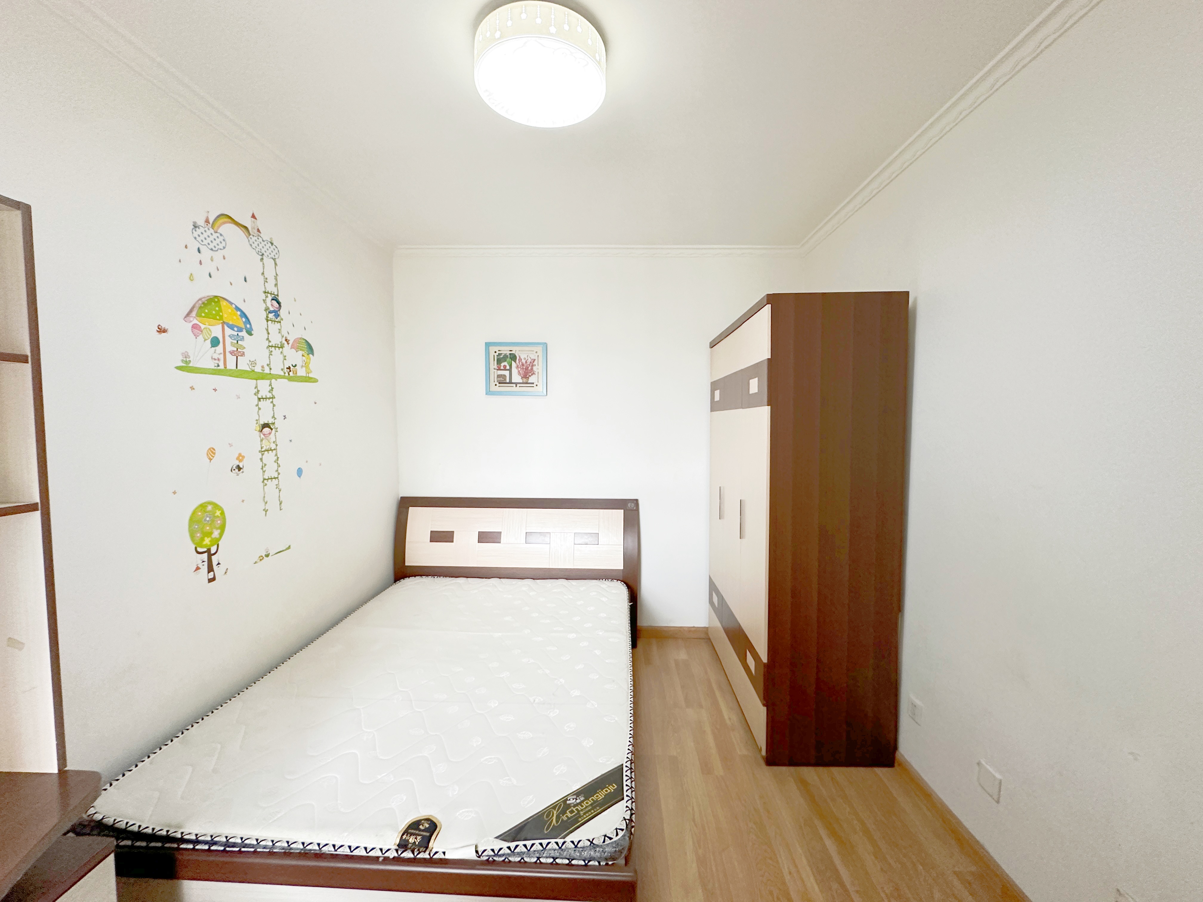 绿地新里梵尔赛公馆