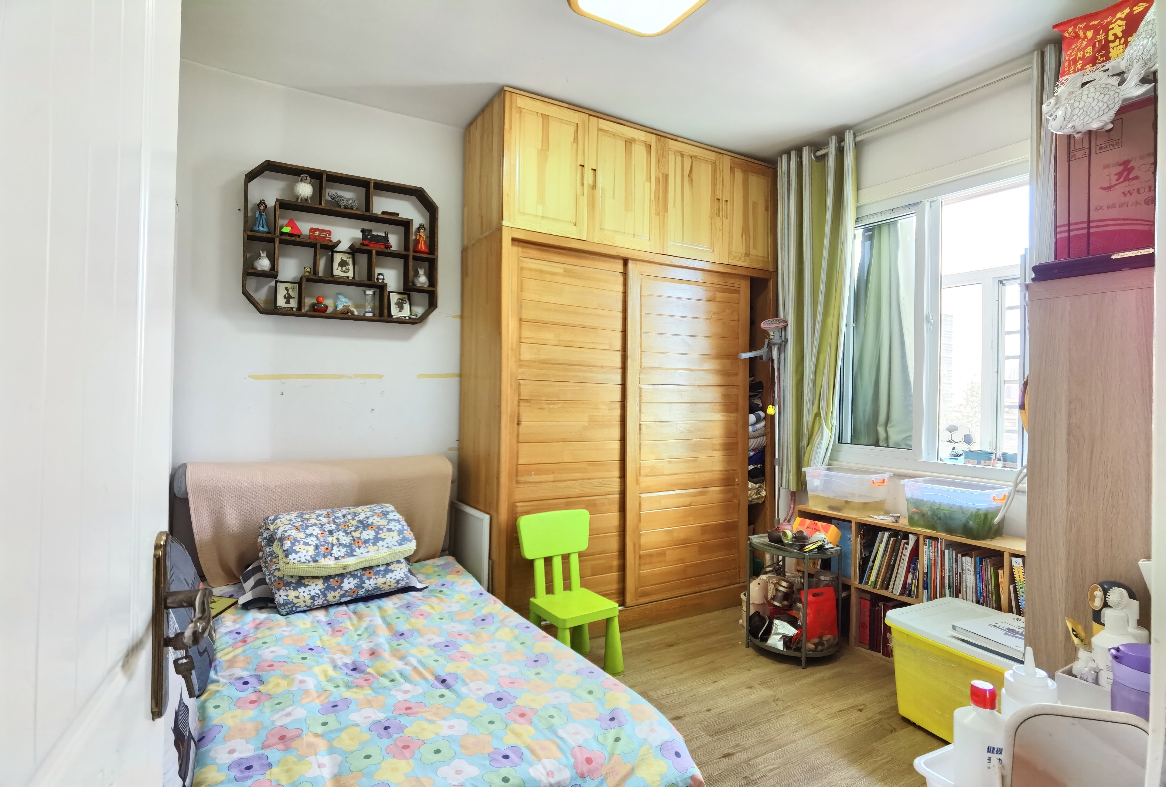 经八路单位宿舍