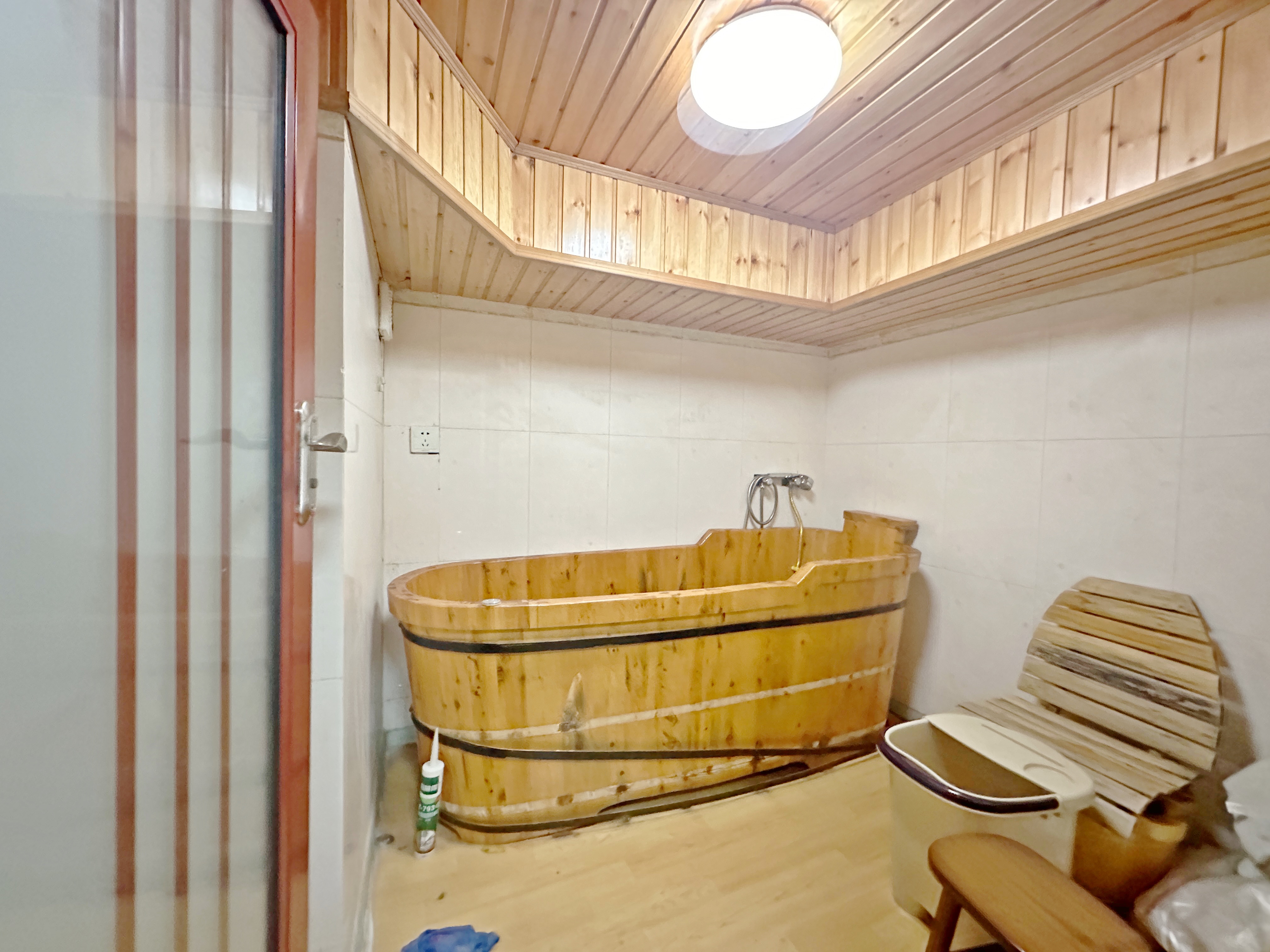 新世界阳光花园