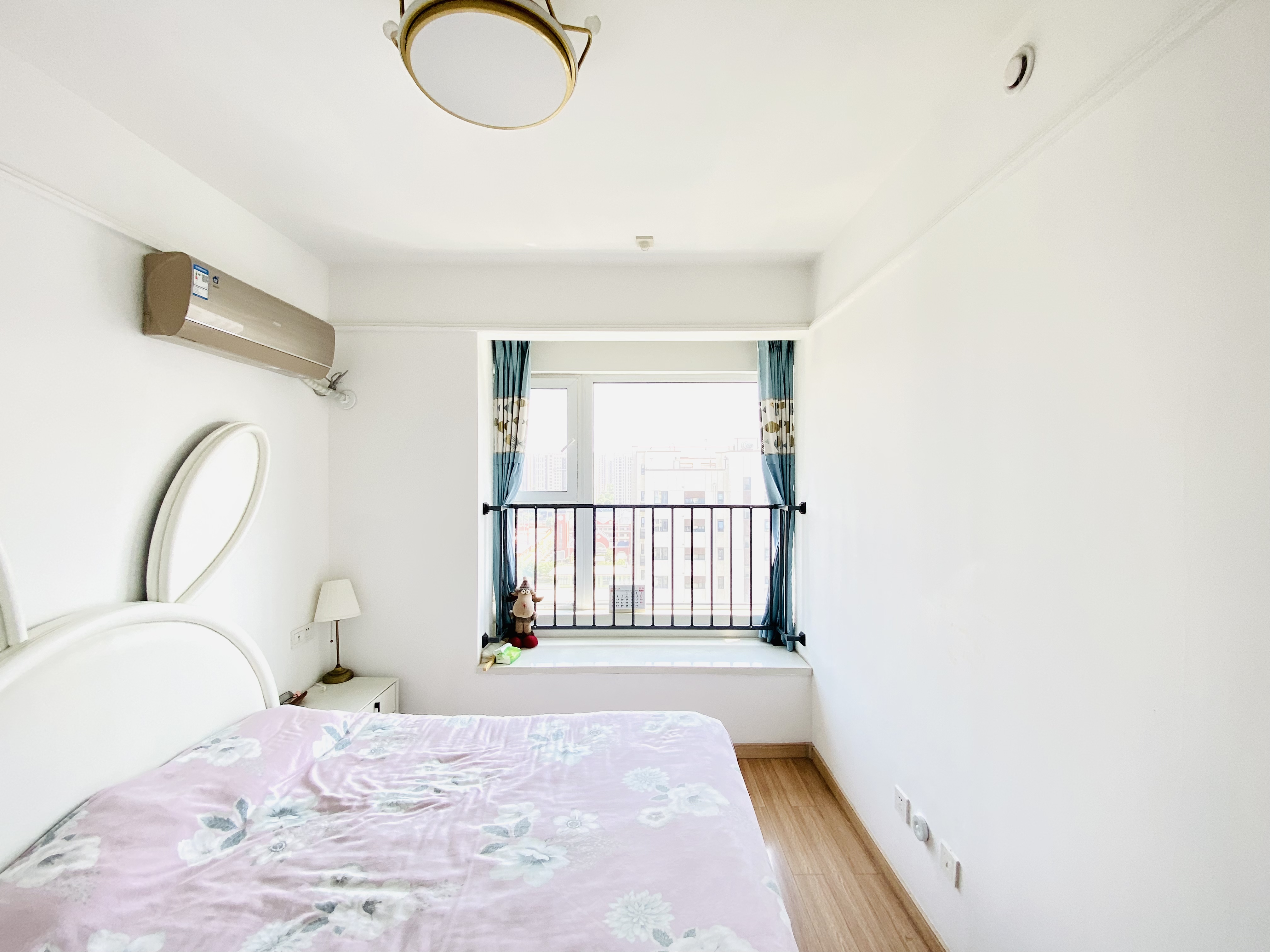 万科龙湖城市之光