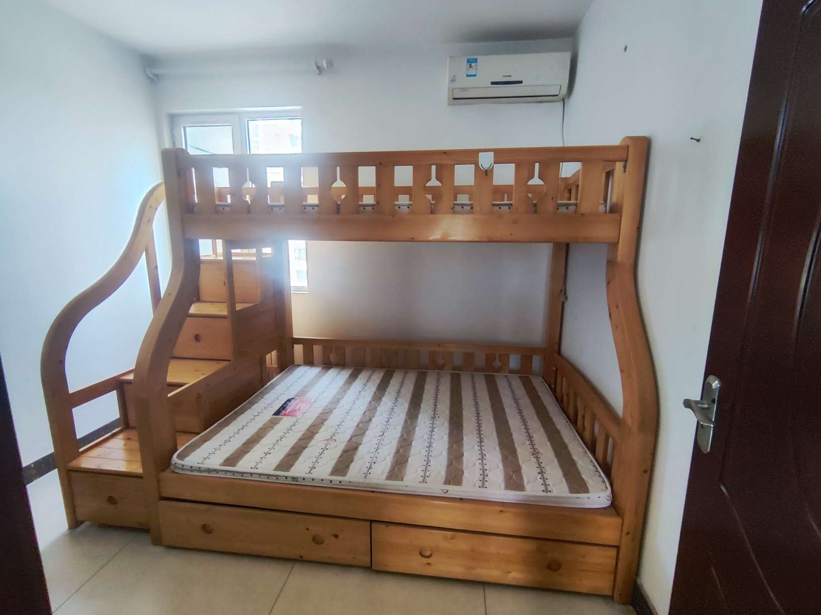 鲁能领秀城UP区(十四区)