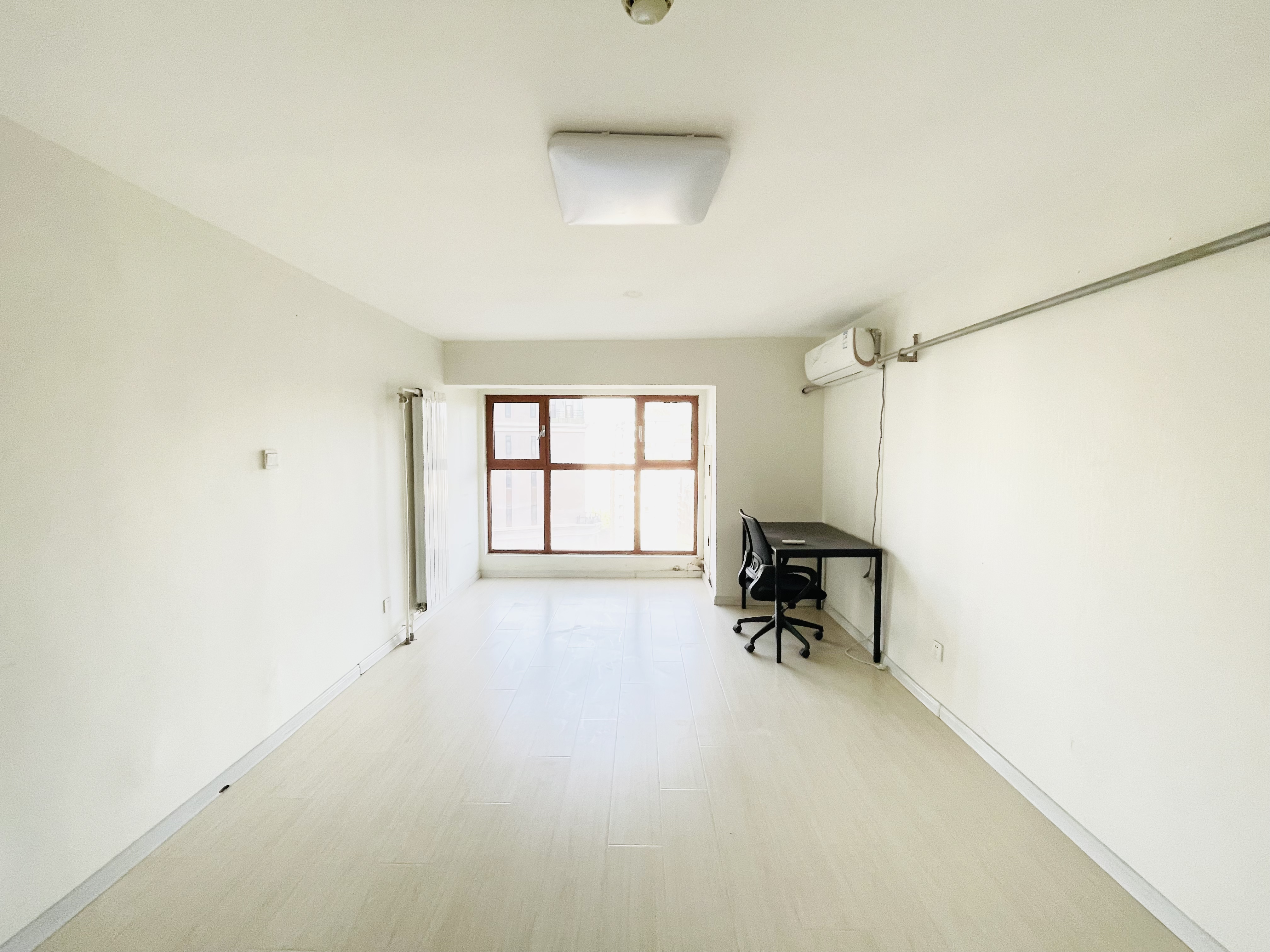  卓越时代广场 南北