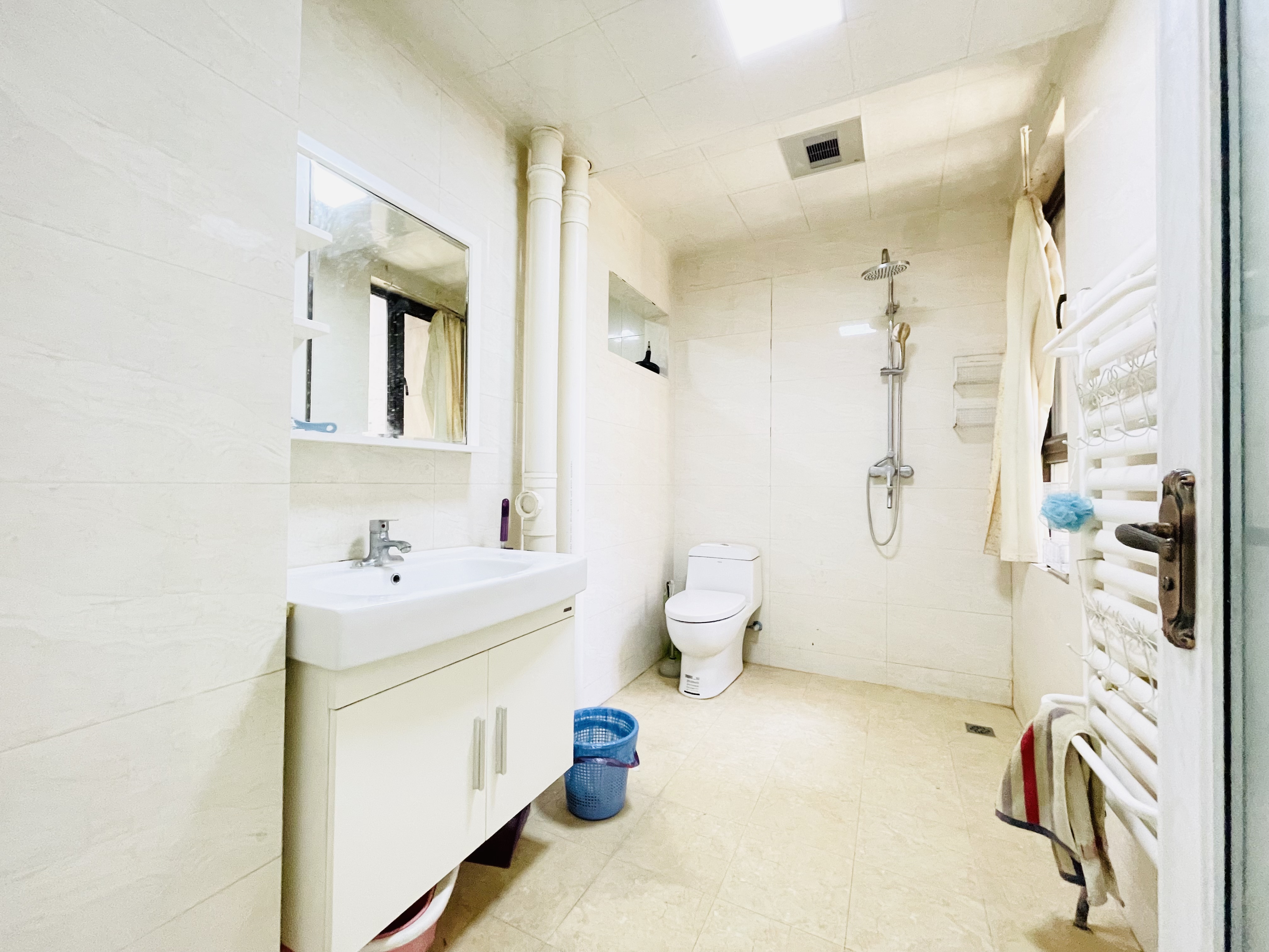 鲁邦奥林逸城东区