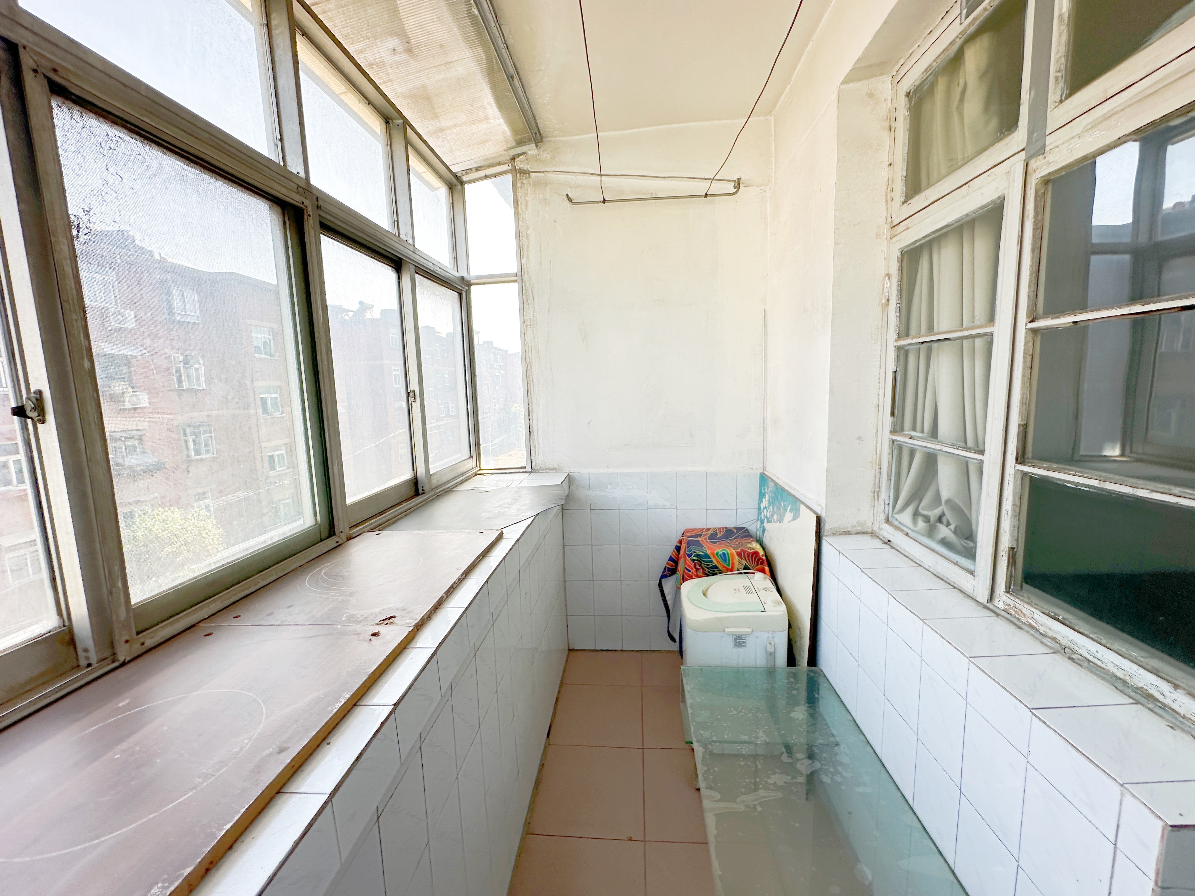 万盛街单位宿舍