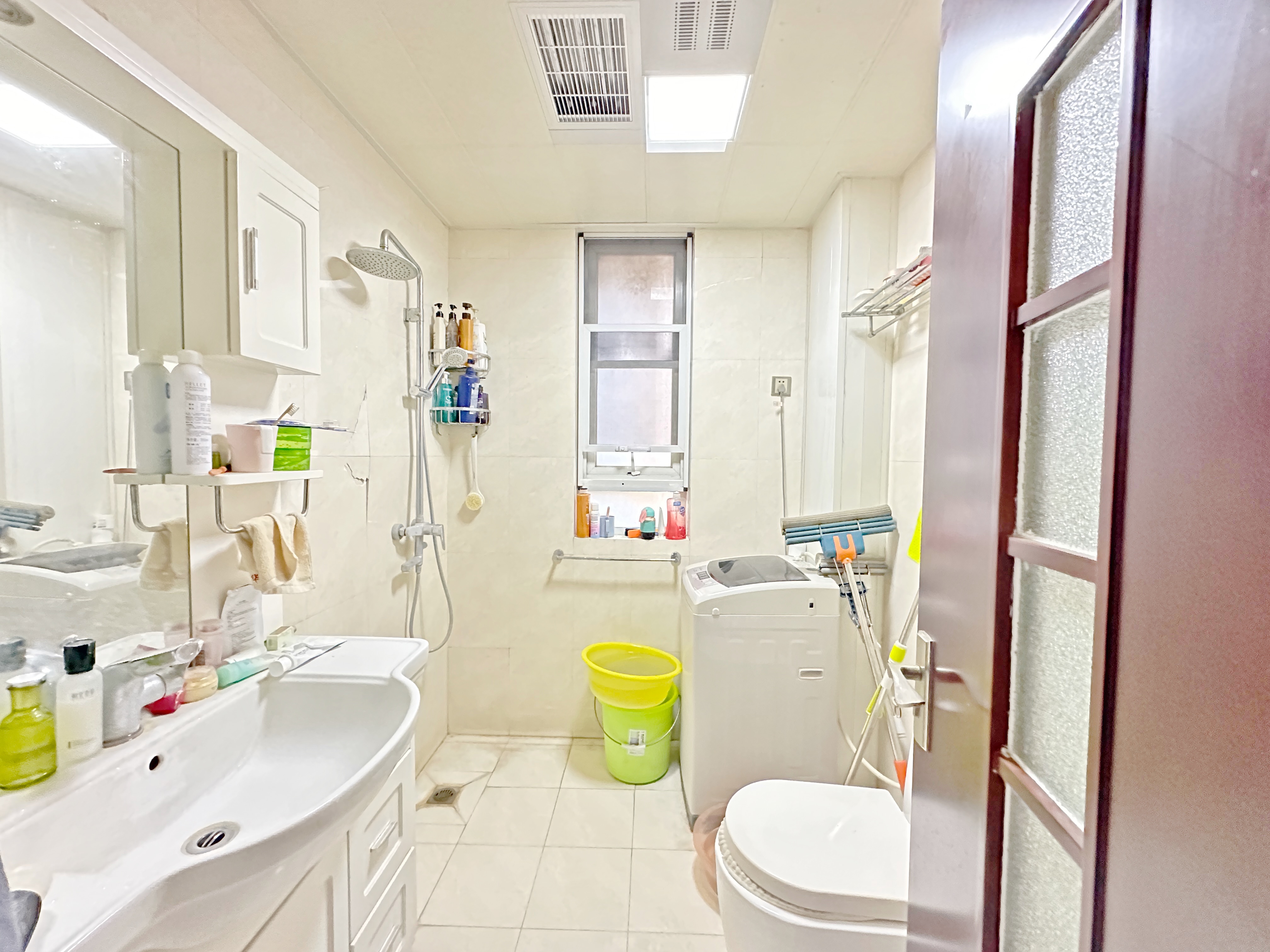 绿地新里卢浮公馆