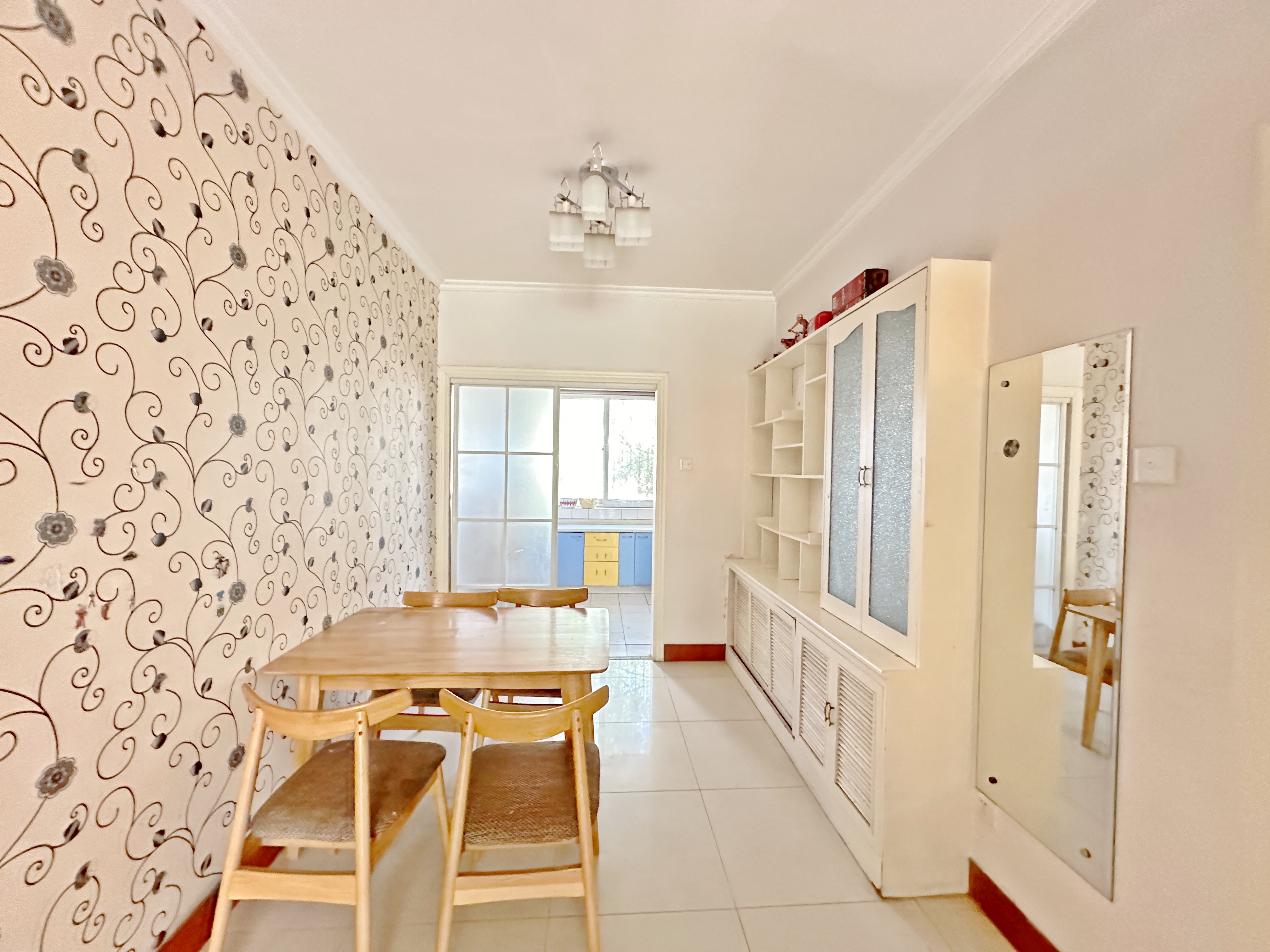 卧龙花园龙盛苑