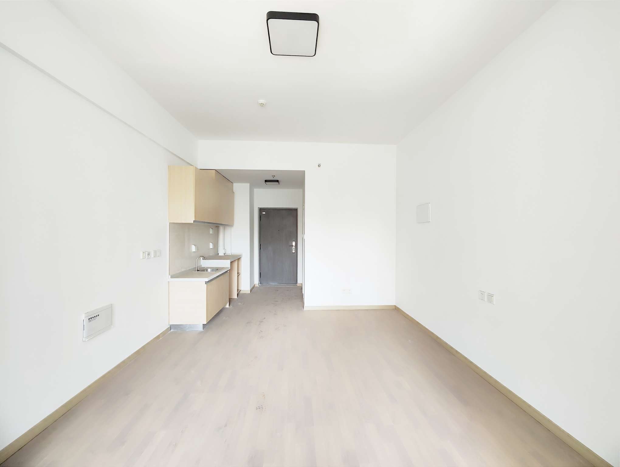   济水柏然公馆公寓  