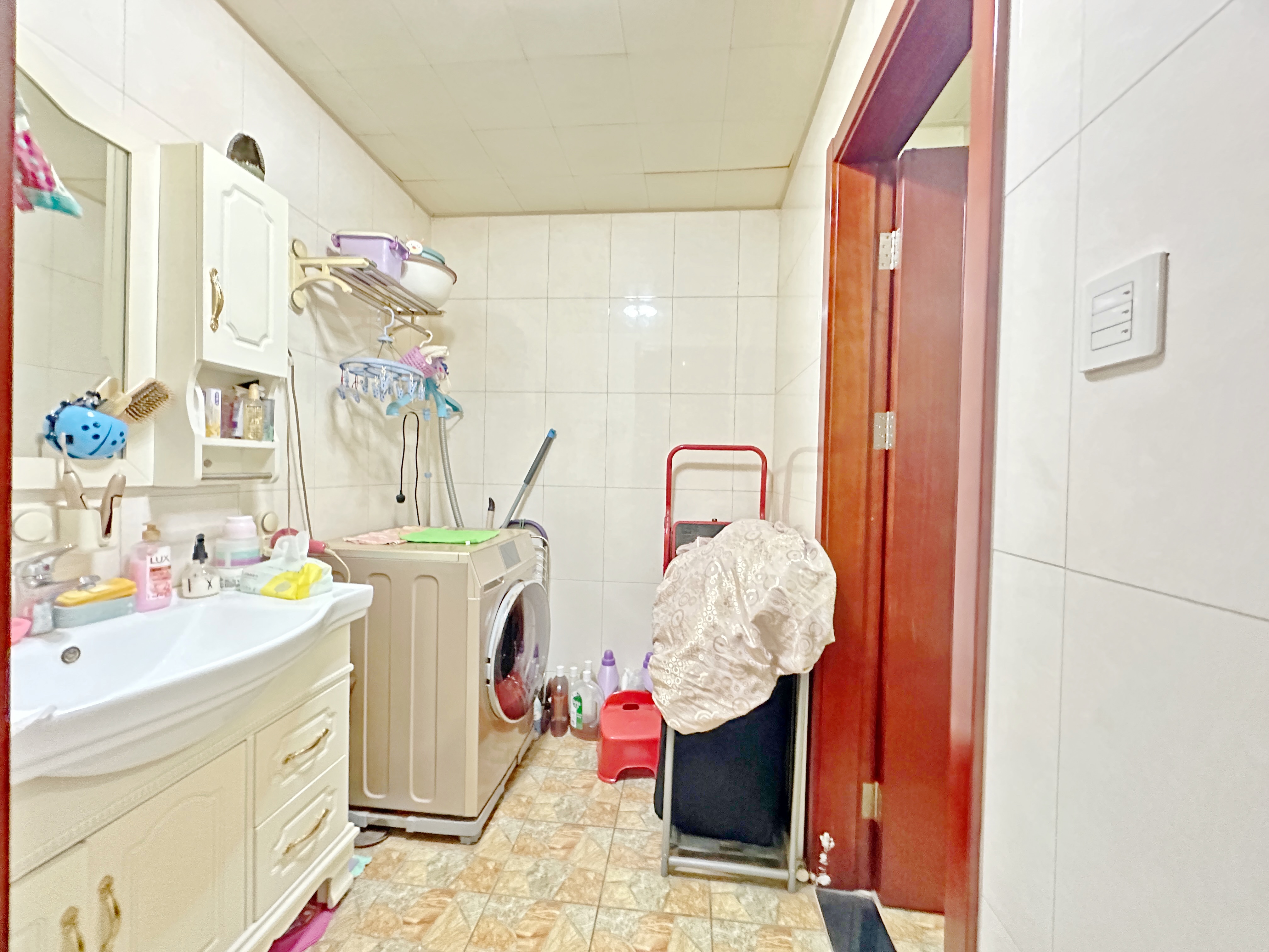 新世界阳光花园