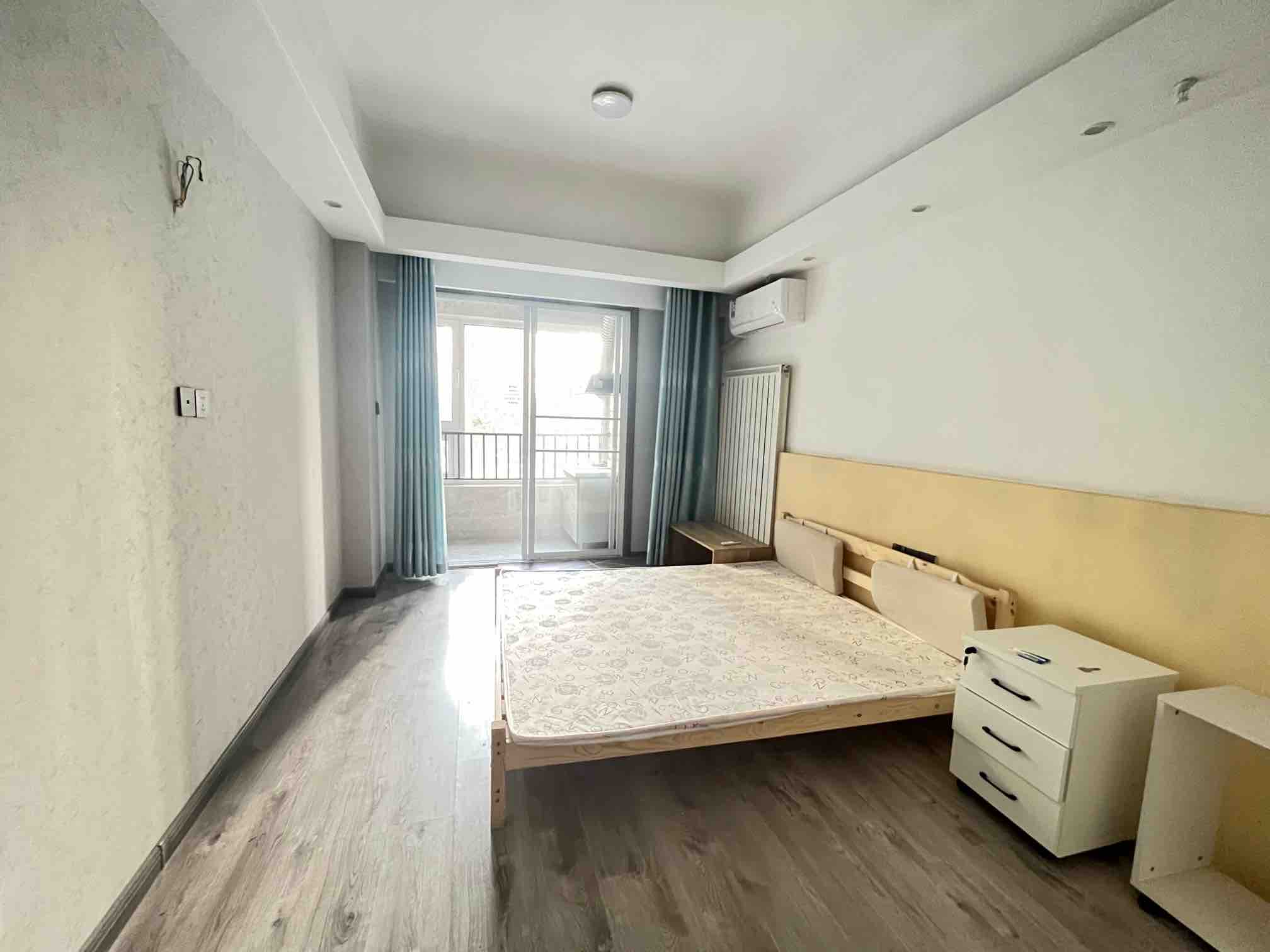 整租· 中海湖畔U 公寓(商住楼) 1室1厅 3