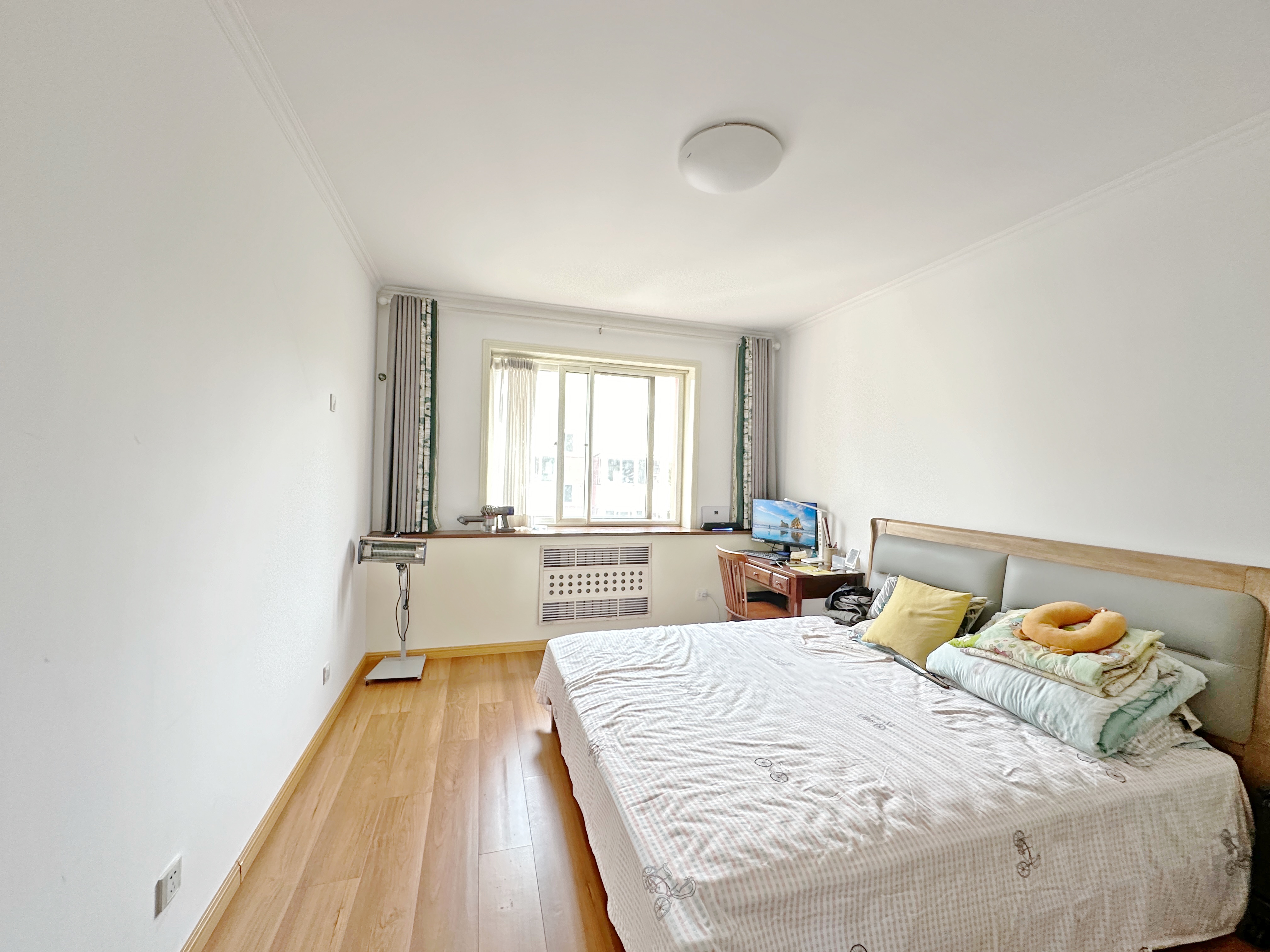 卧龙花园龙和苑