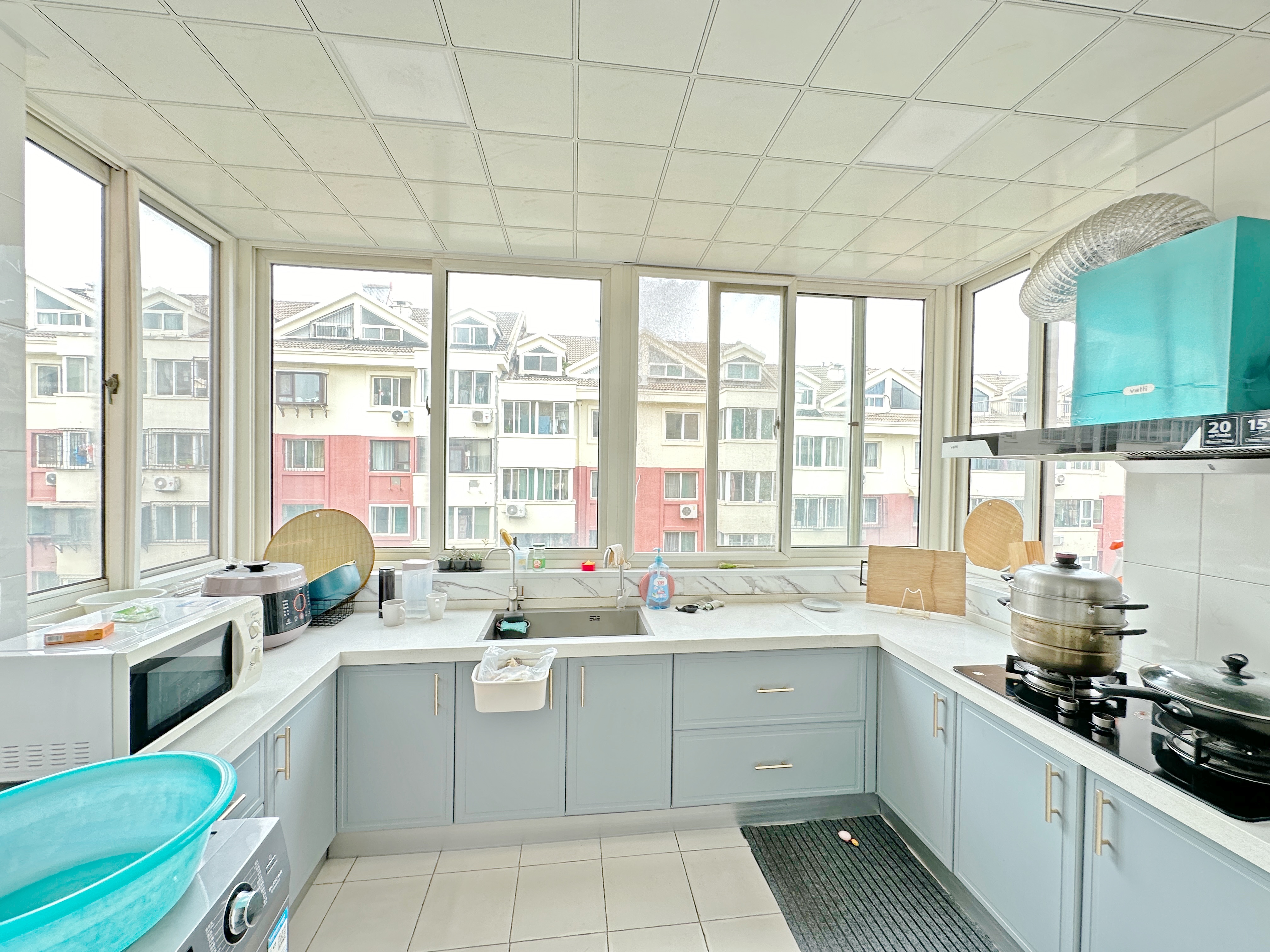 卧龙花园龙和苑