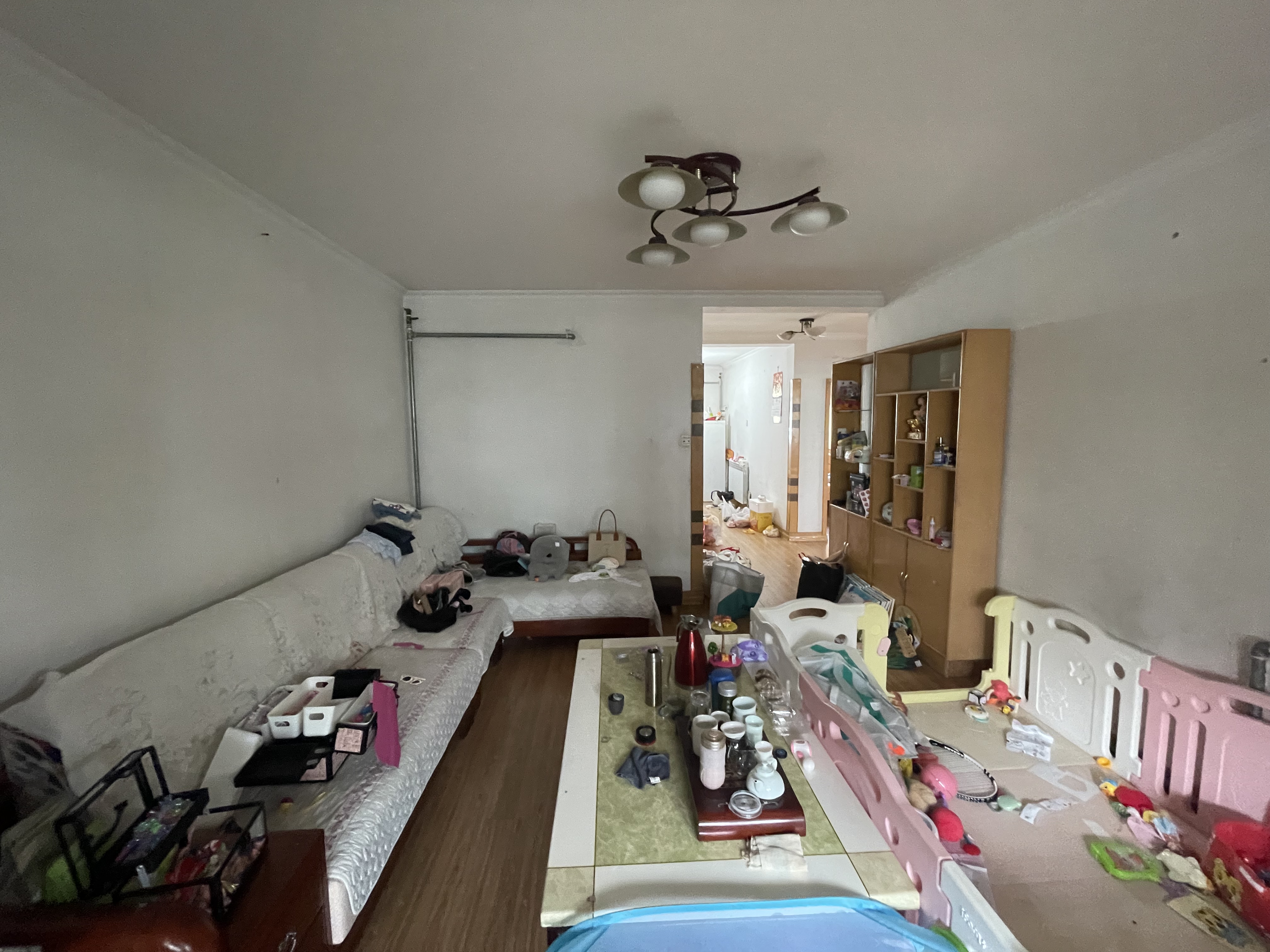 
							铁路南苑小区