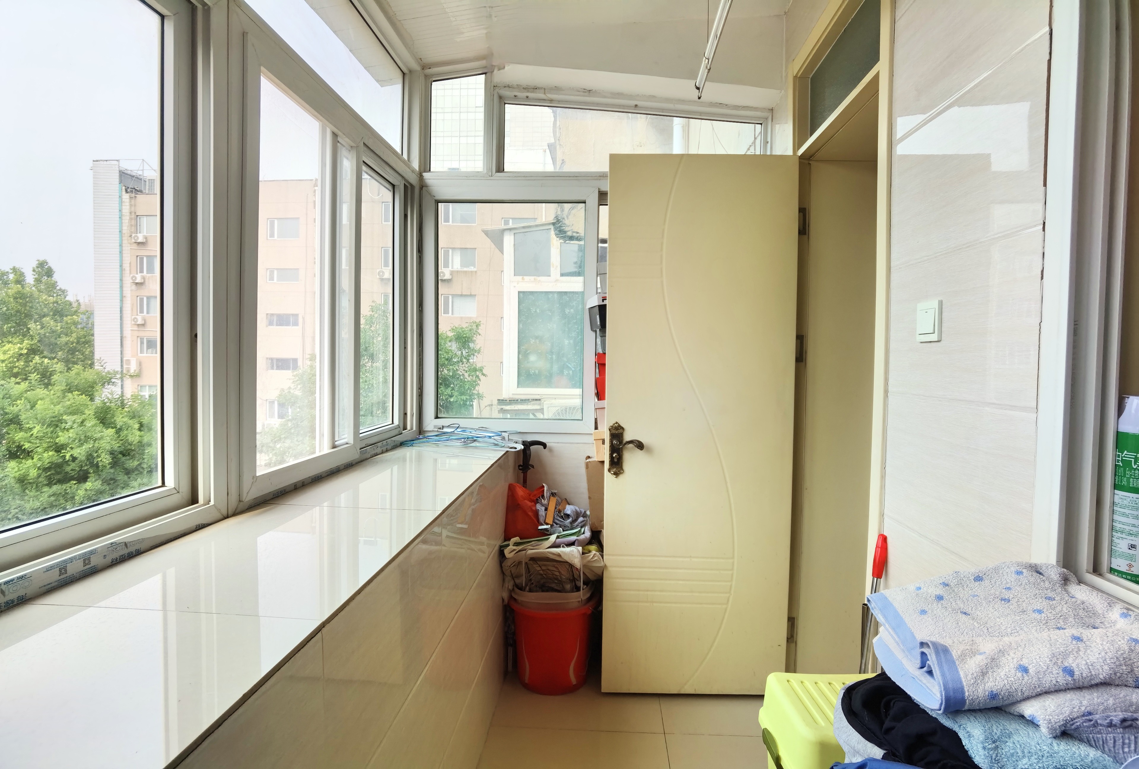 建国小经六路单位宿舍